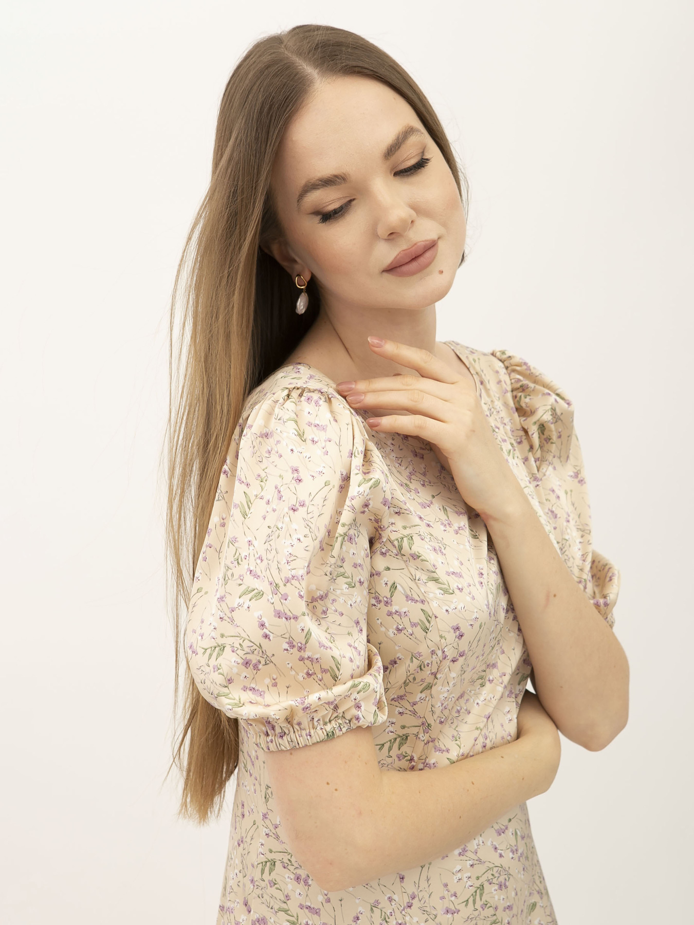 Сукні Lesia модель Vaness03BeigeWMNSDRSSLS Фото