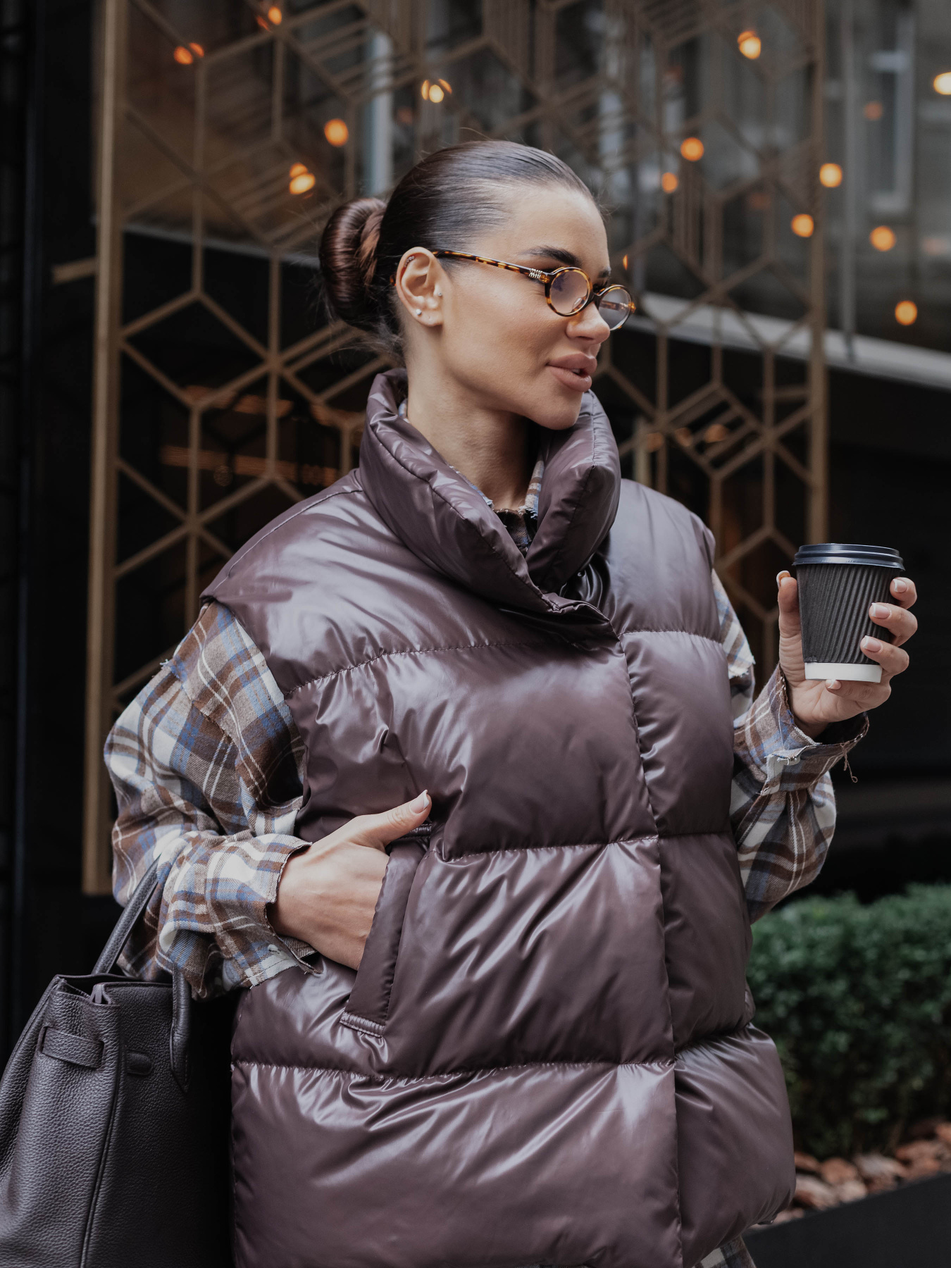 Куртки и дубленки Jadone Fashion модель Zhylet_Soft_chokol Фото