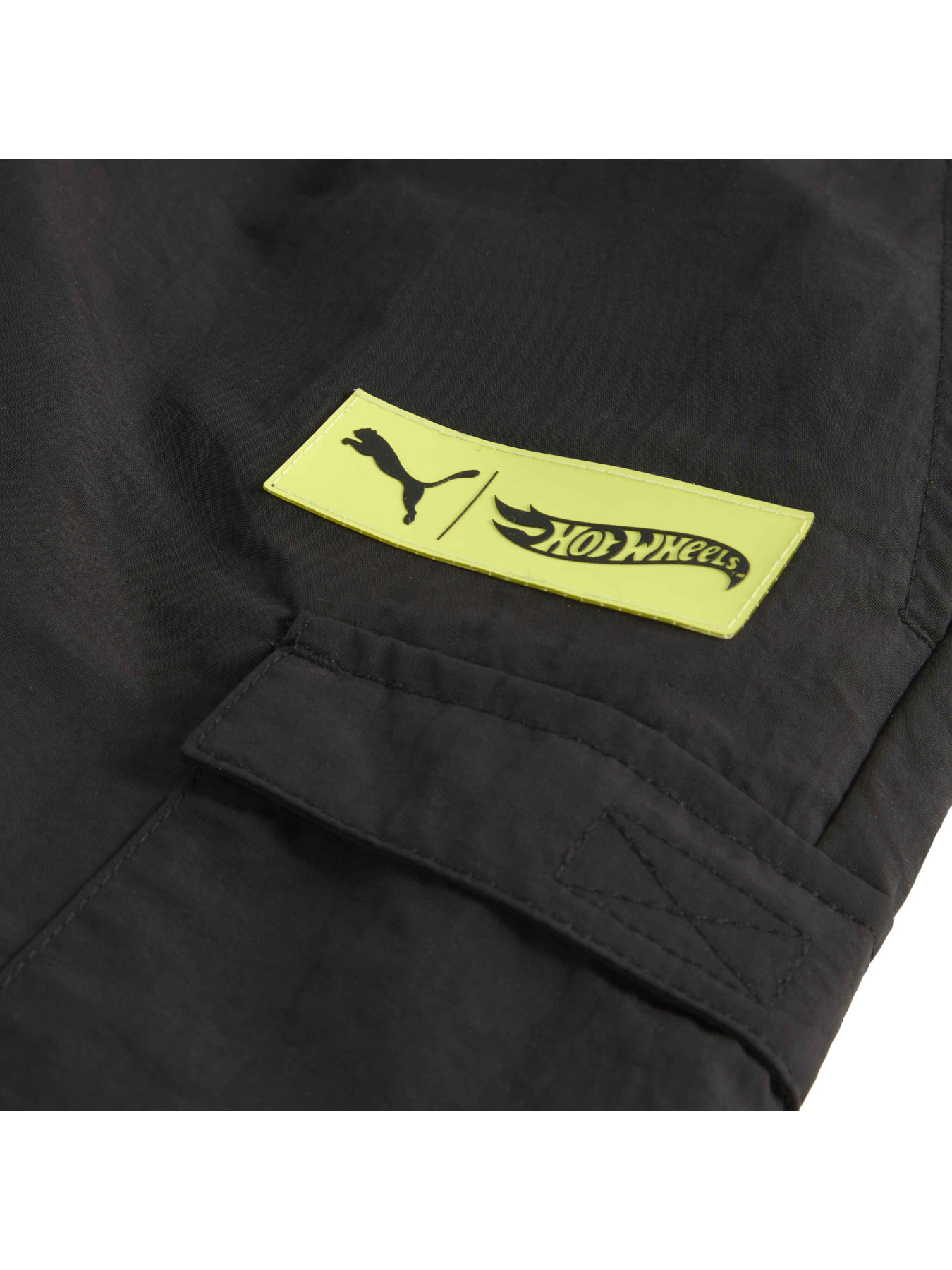 Шорты PUMA x Hot Wheels Shorts модель 630076 Фото