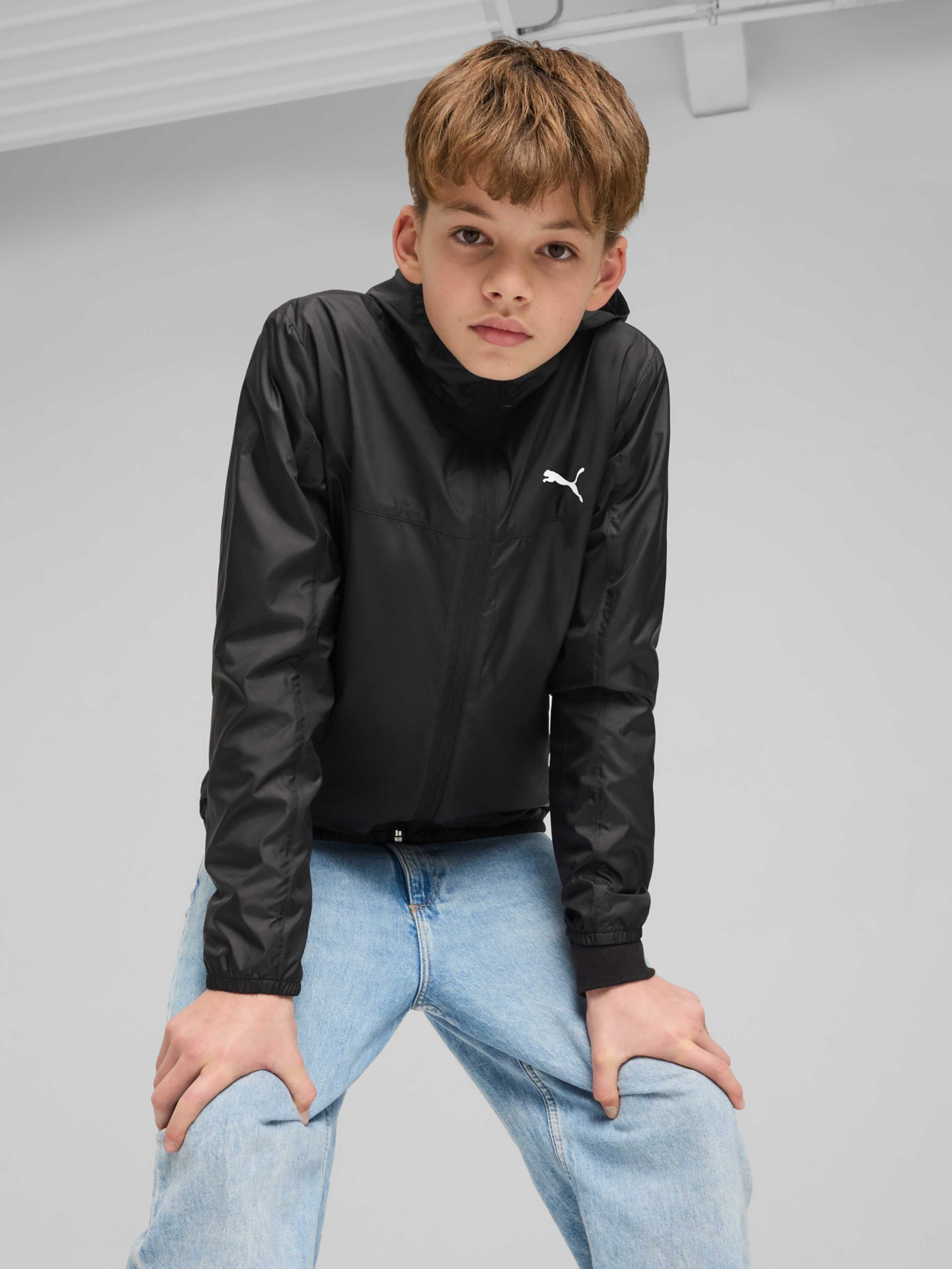 Куртки та дублянки PUMA Ess Uv Windbreaker модель 685165 Фото