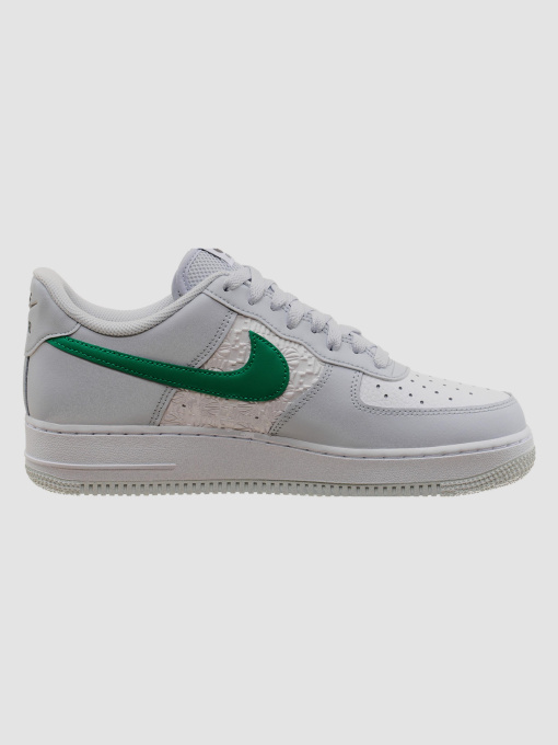 Кроссовки NIKE Air Force модель FD0667-001 Фото