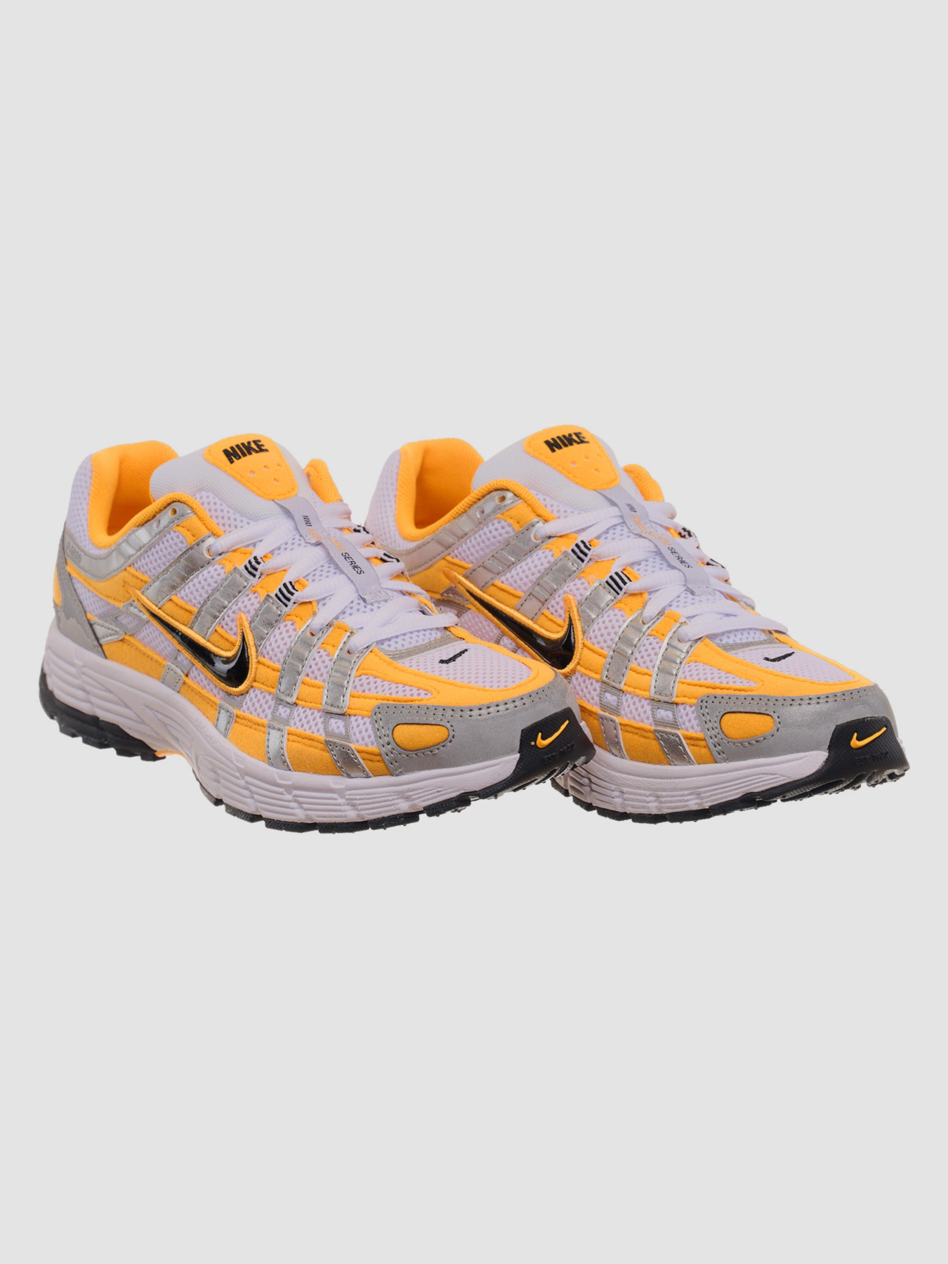 Кроссовки NIKE P-6000 модель FJ4745-700 Фото