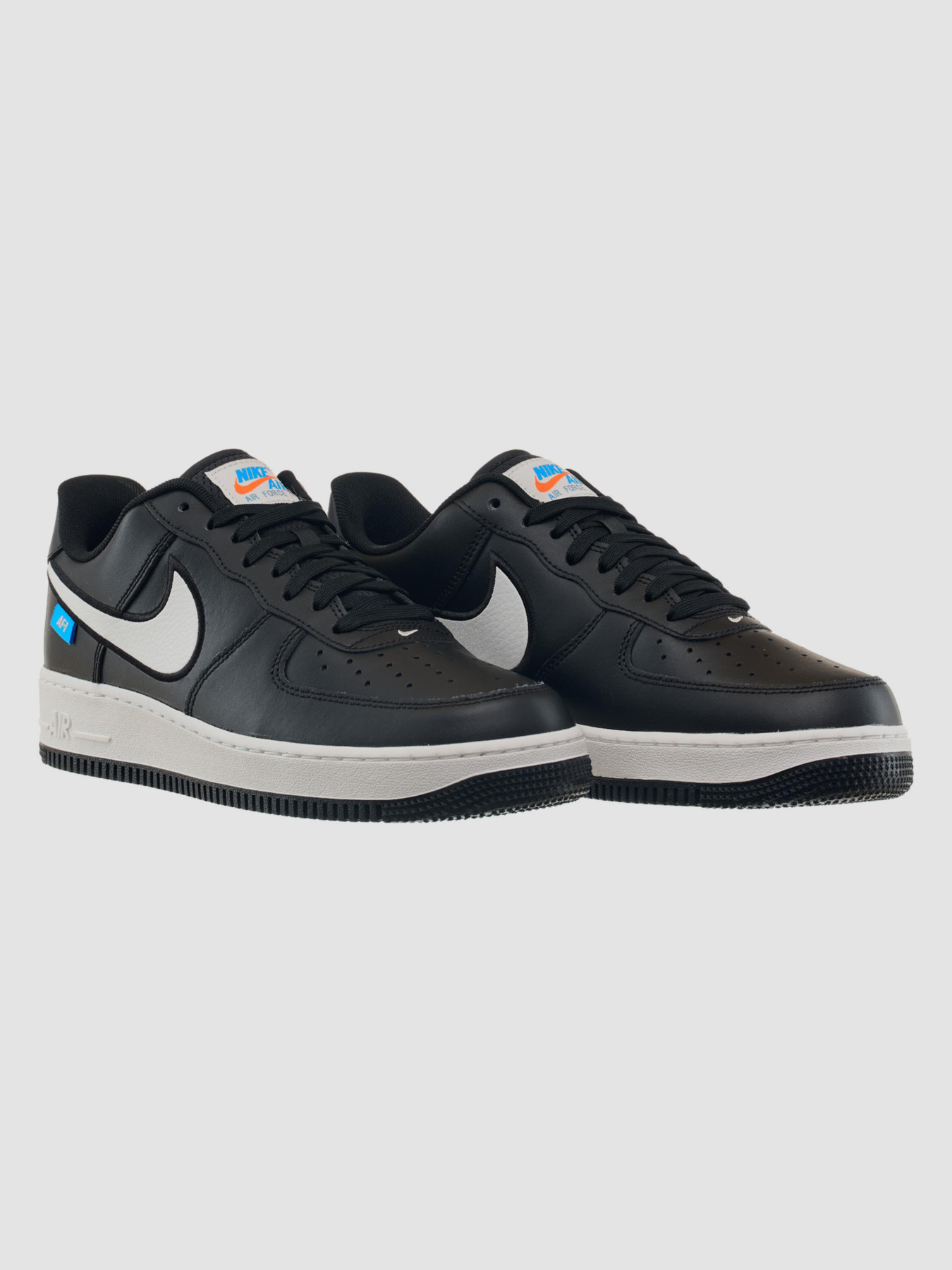 Кросівки NIKE Air Force модель FN7804-001 Фото