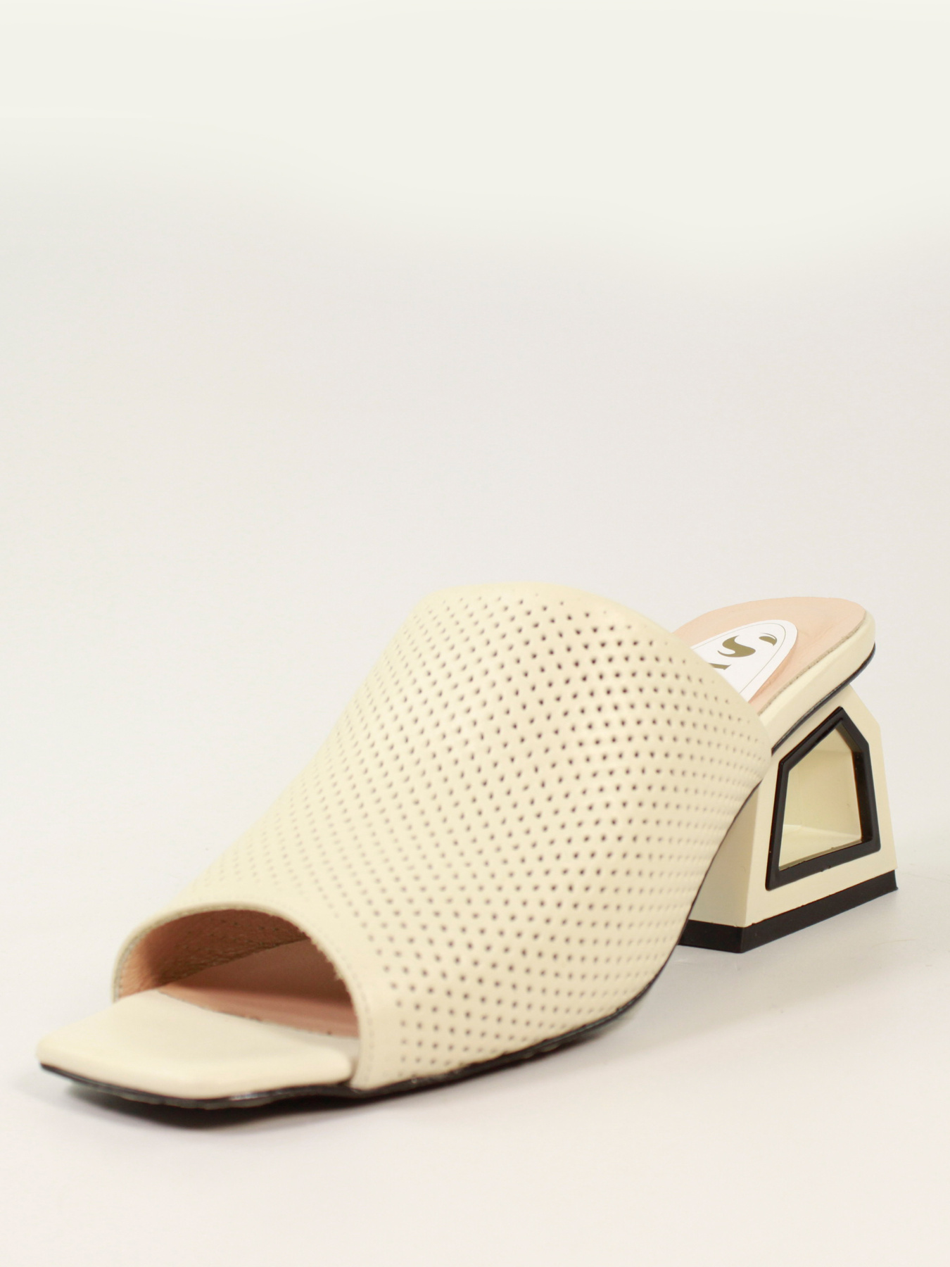 Шльопанці It-girl модель 515-beige Фото