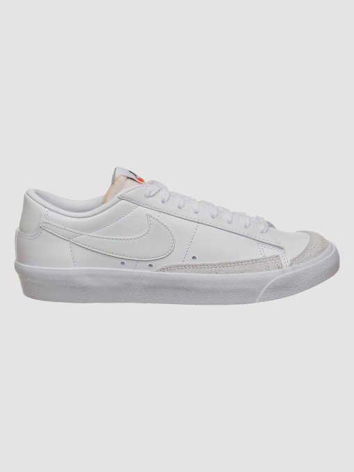 Кроссовки NIKE Blazer модель DC4769-111 Фото