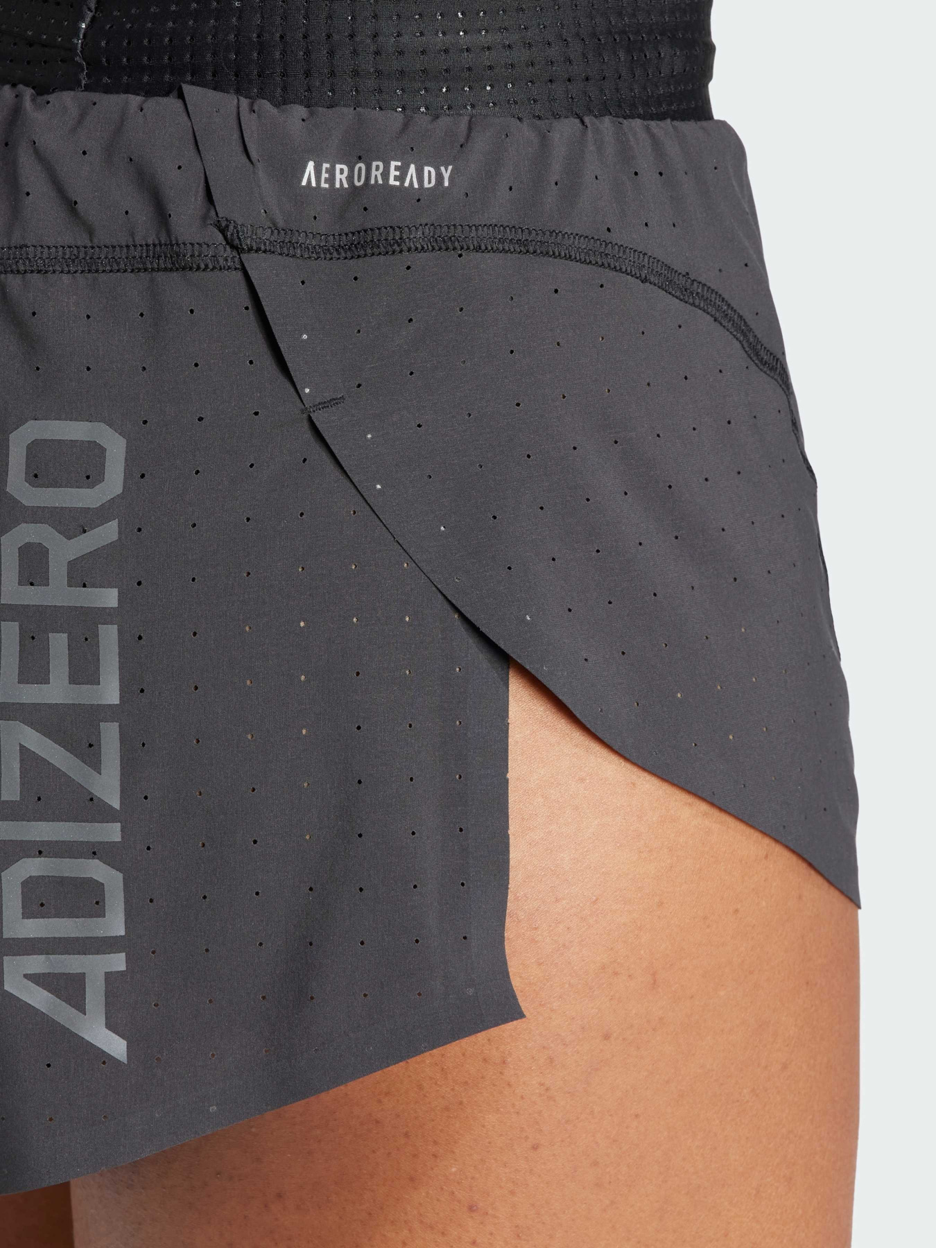 Шорты Adidas adizero модель IK9708 Фото