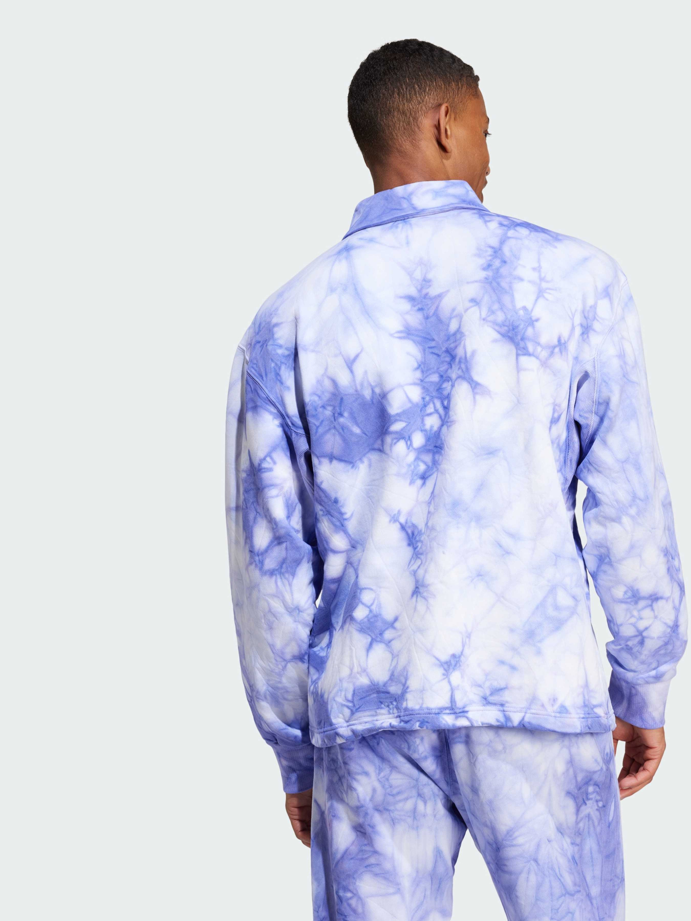 Худи и свитшоты Adidas модель IY6587 Фото