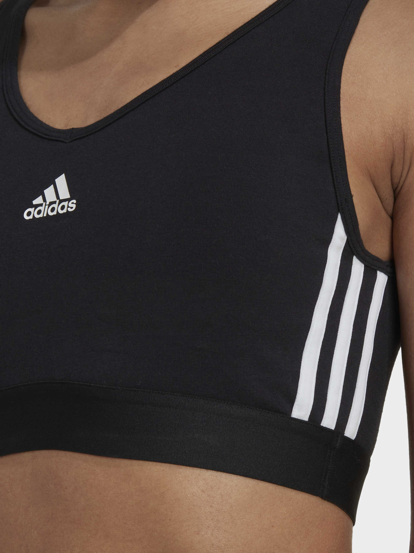 Футболки и поло Adidas модель GS1343 Футболки и поло Adidas модель GS1343 Фото