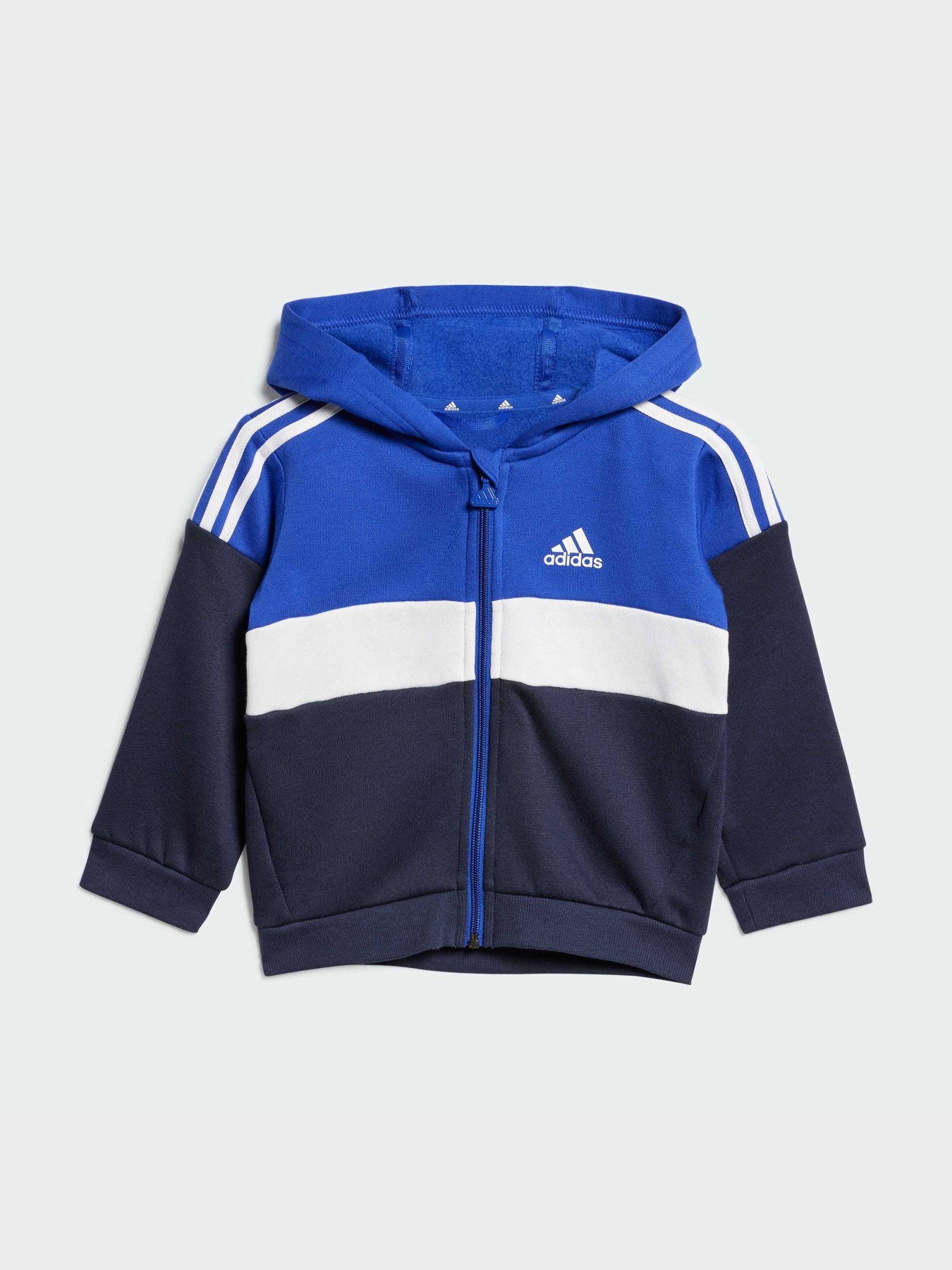 Костюмы Adidas модель IW3492 Костюмы Adidas модель IW3492 Фото