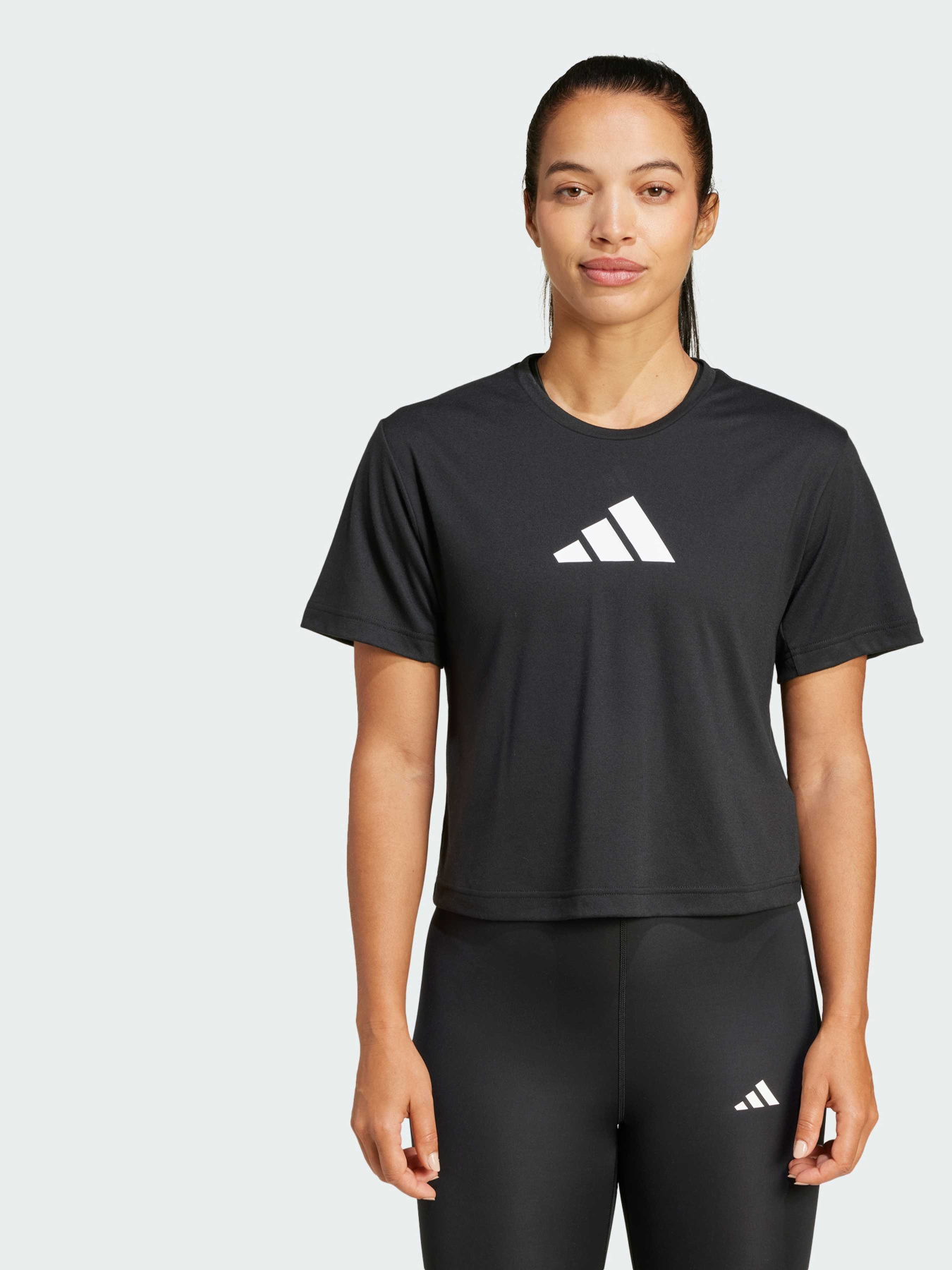 Футболки и поло Adidas модель JG8614 Футболки и поло Adidas модель JG8614 Фото