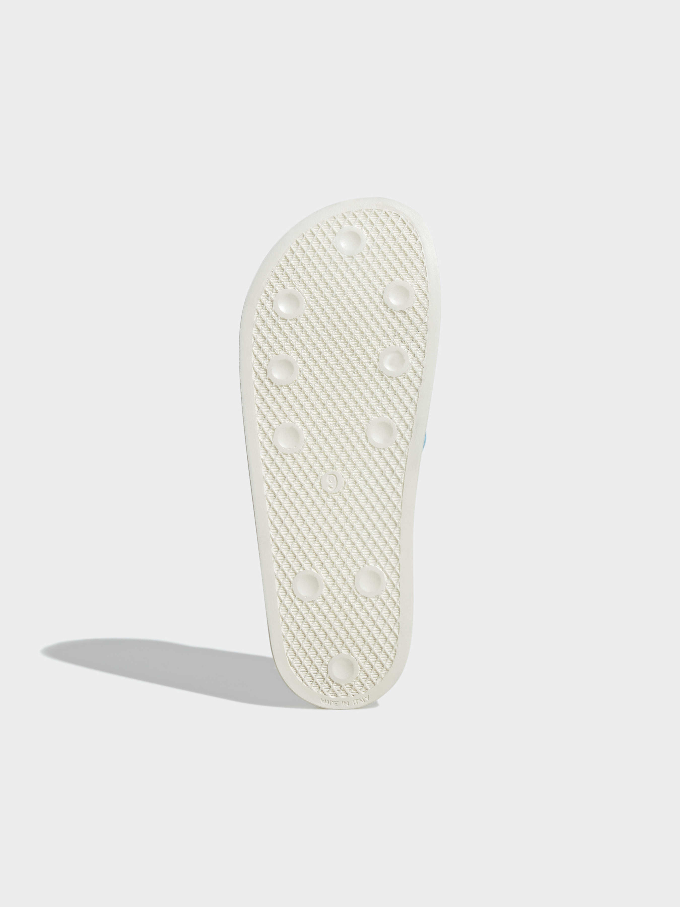 Шлёпанцы Adidas Adilette модель GY2098 Фото