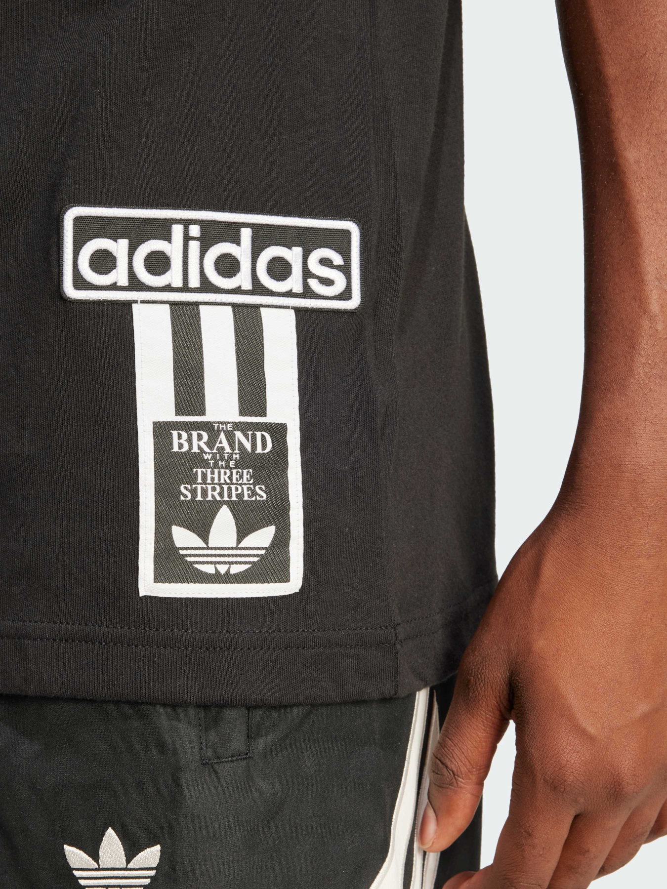 Футболки и поло Adidas Adicolor модель JD4194 Футболки и поло Adidas Adicolor модель JD4194 Фото