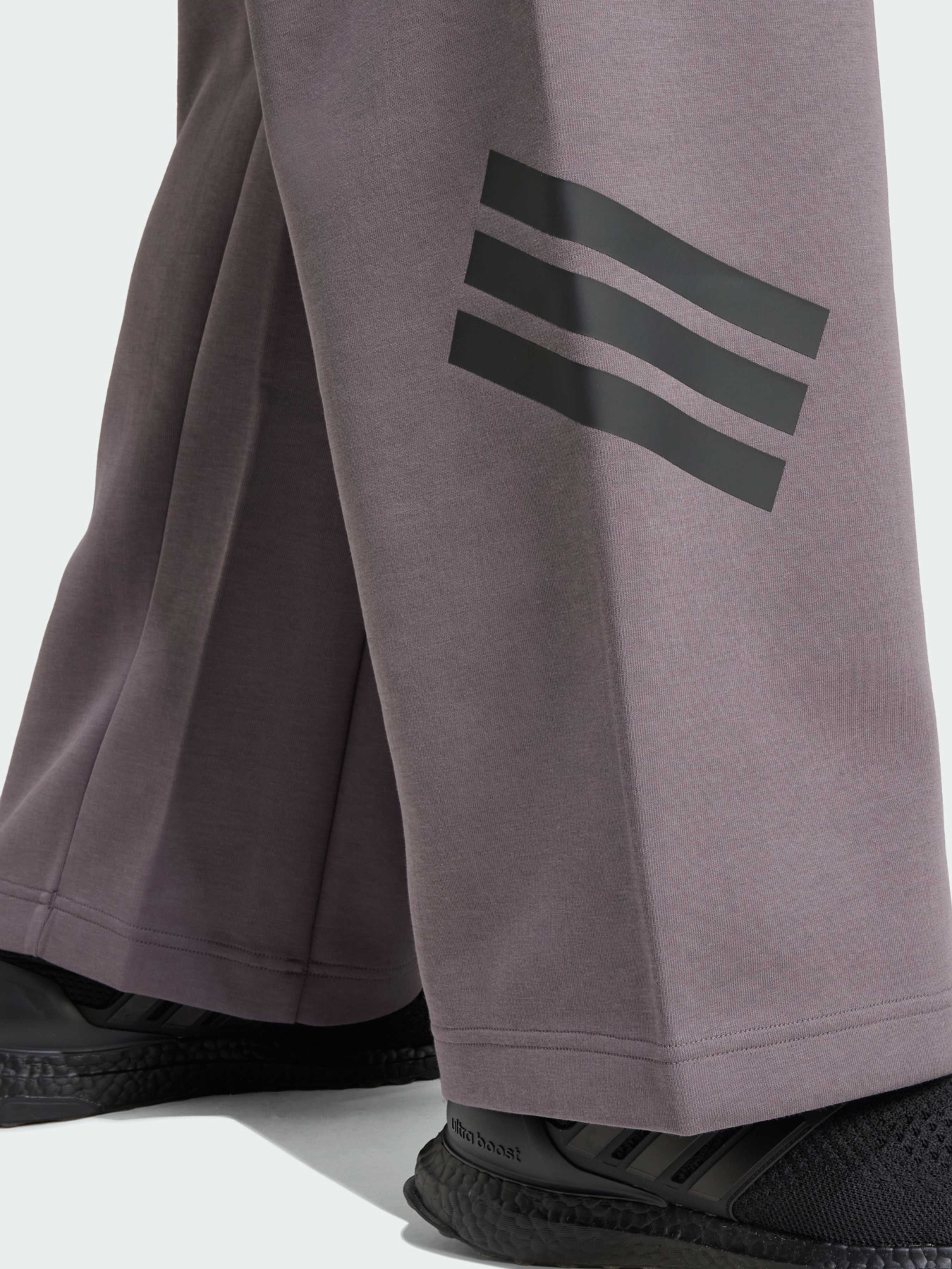 Штани Adidas 3 Stripes модель JE0154 Фото