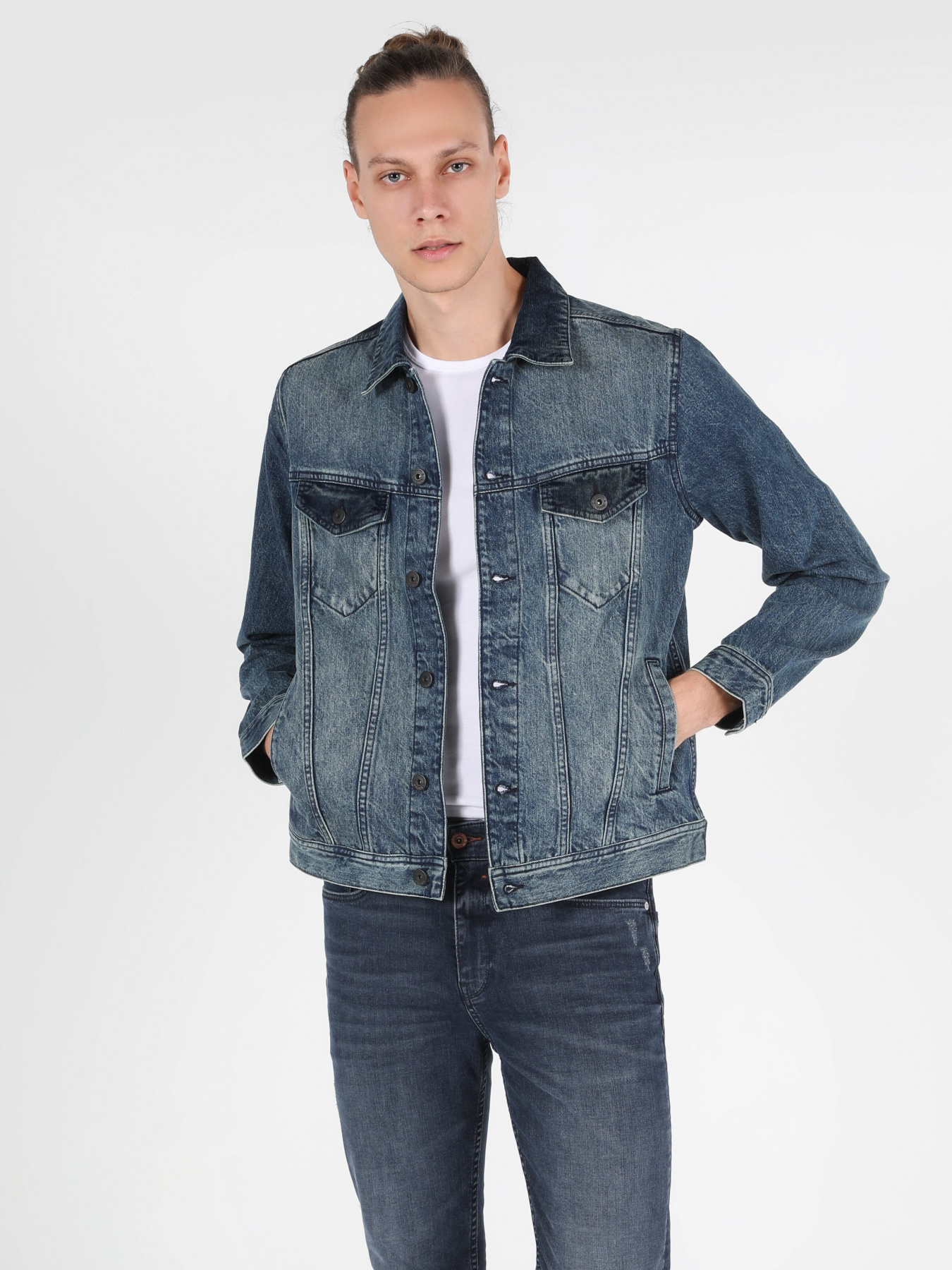Куртки та дублянки Colin’s модель CL1051279_Q1.V1_DN04945 Фото