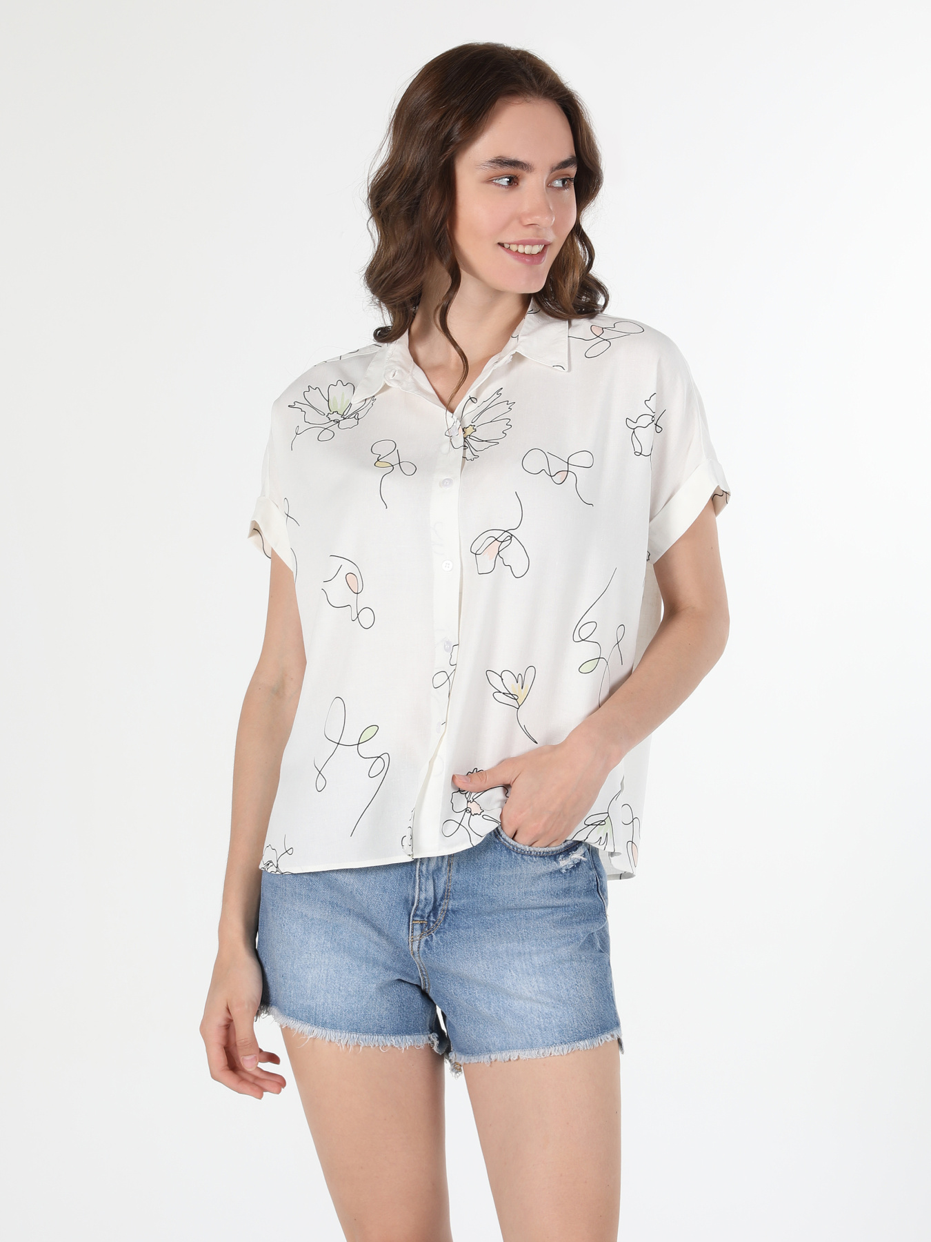 Сорочки Colin’s модель CL1058768_Q1.V1_WHT Фото