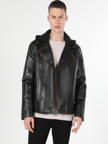 Куртки та дублянки Colin’s модель CL1060745_Q1.V1_BRW Фото