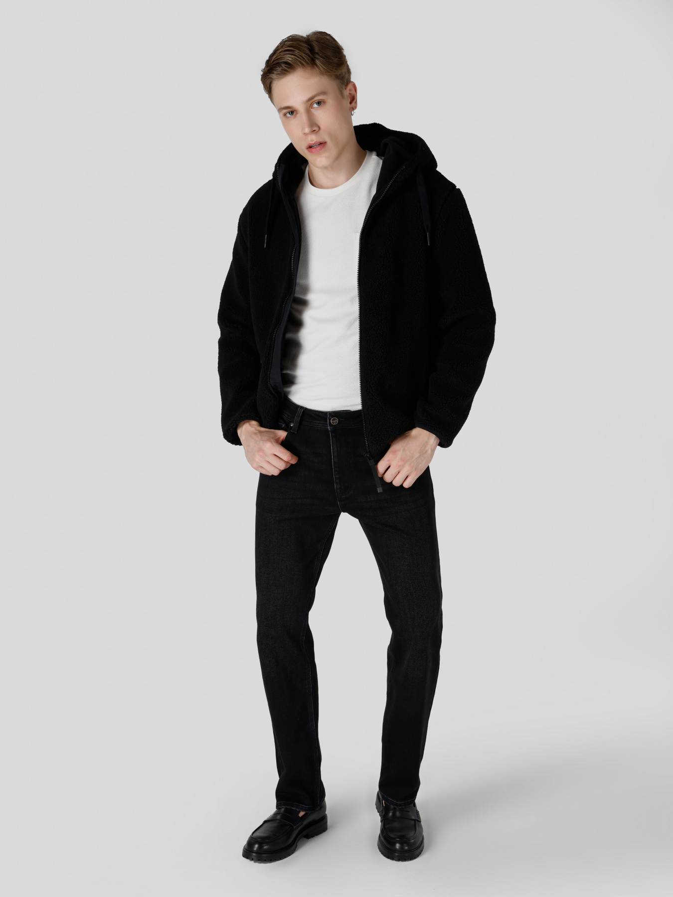 Куртки и дубленки Colin’s модель CL1065583_Q1.V1_BLK Фото