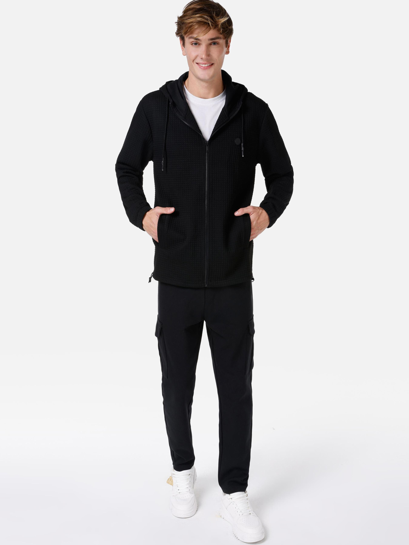 Худі та світшоти Colin’s модель CL1066987_Q1.V1_BLK Фото