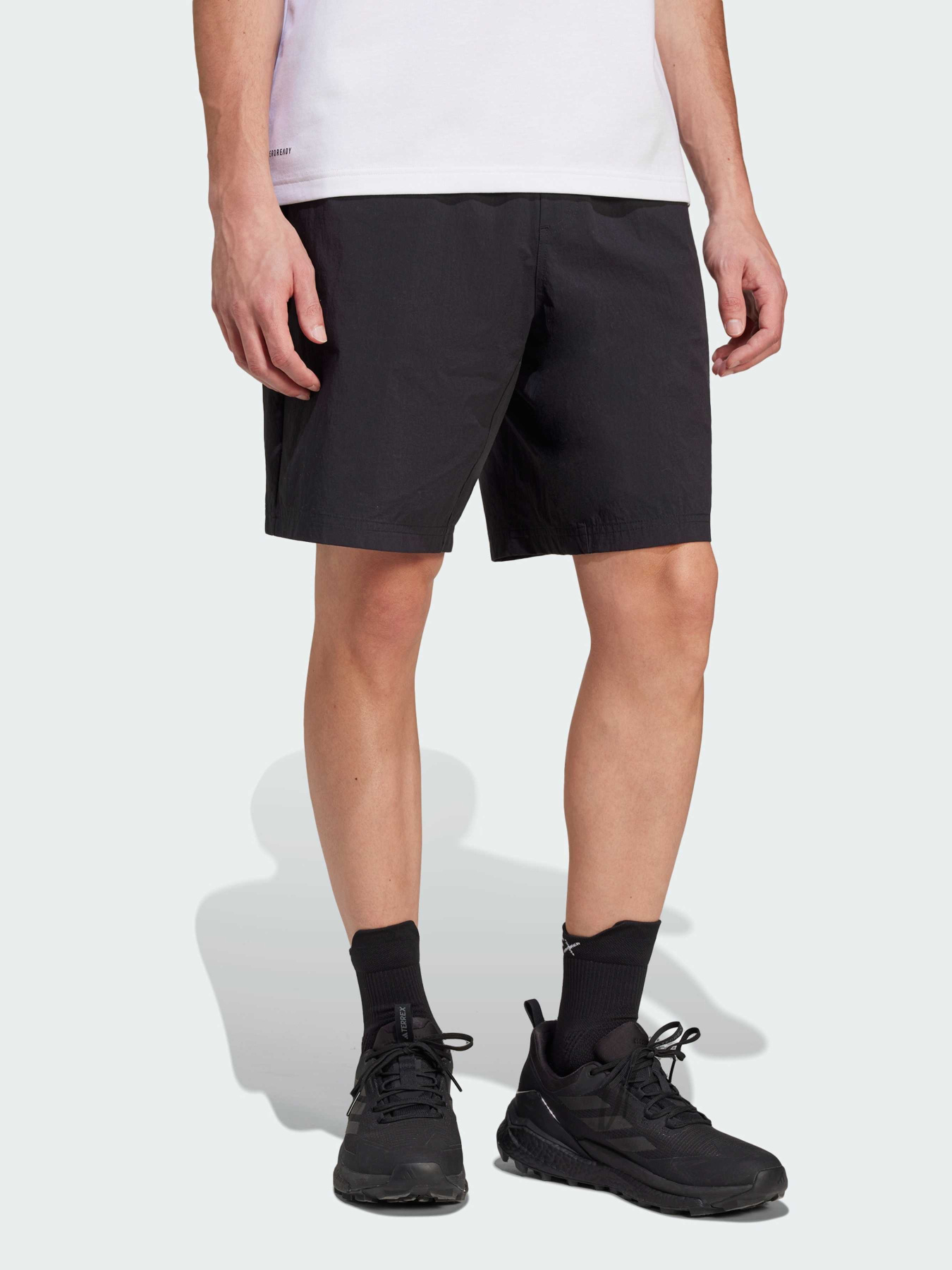 Шорты Adidas модель JD5845 Фото