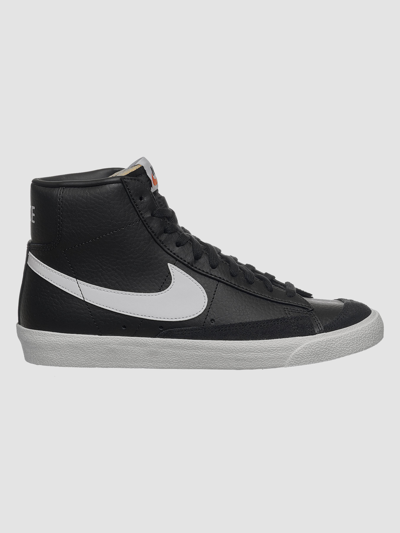 Кросівки NIKE Nike Blazer Mid '77 Vintage (BQ6806-002) модель BQ6806-002 Кросівки NIKE Nike Blazer Mid '77 Vintage (BQ6806-002) модель BQ6806-002 Фото