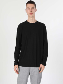 Худи и свитшоты Colin’s модель CL1051143_Q1.V1_BLK Фото