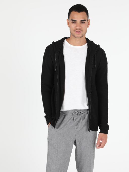 Худи и свитшоты Colin’s модель CL1050730_Q1.V1_BLK Фото