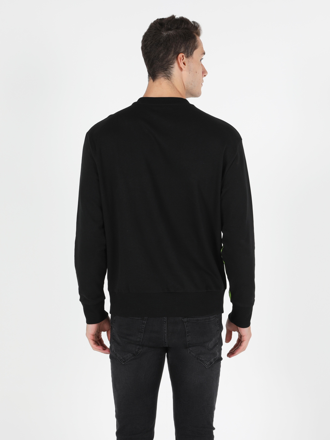 Худи и свитшоты Colin’s модель CL1051618_Q1.V1_BLK Фото