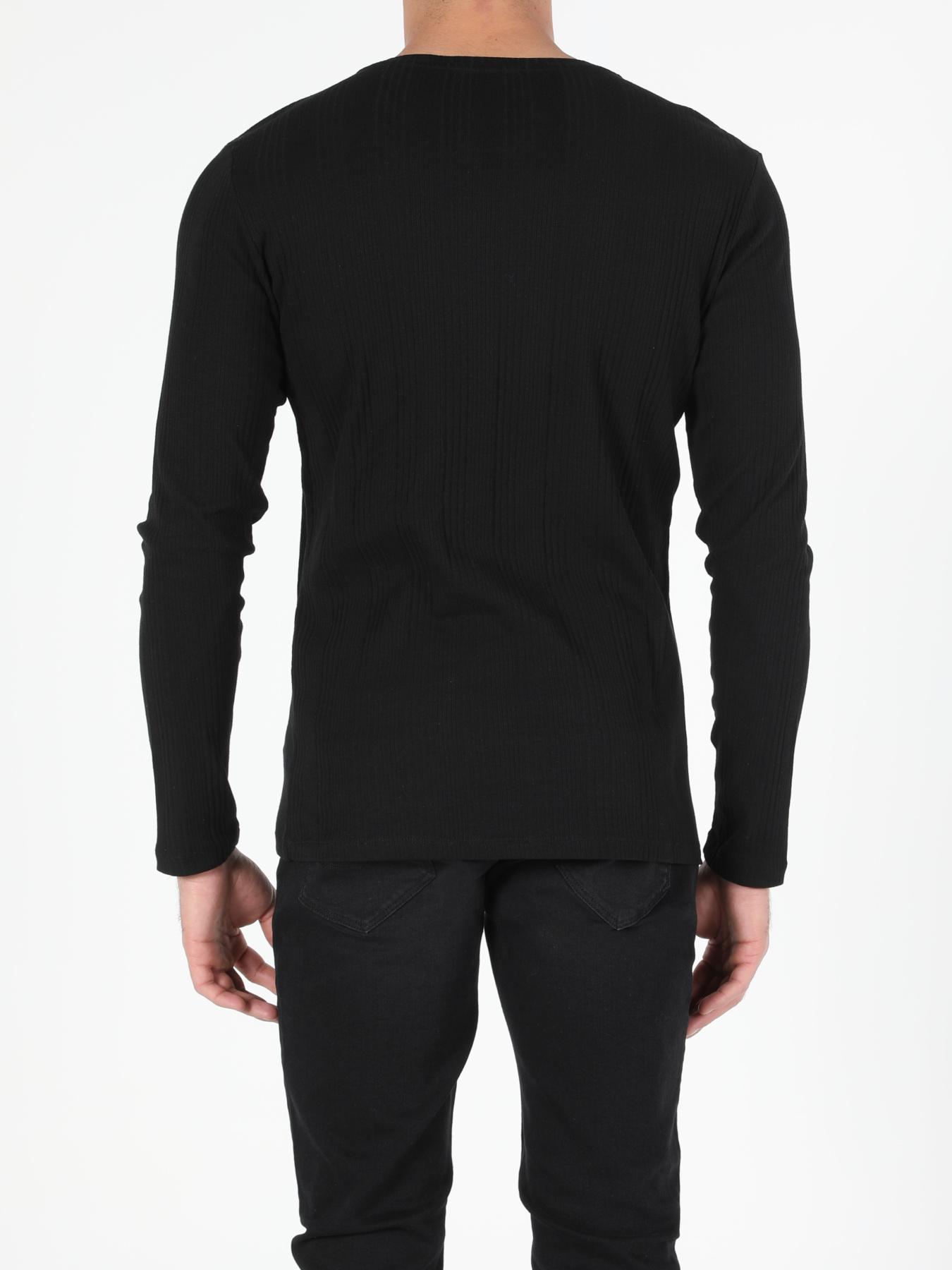 Худи и свитшоты Colin’s модель CL1050230_Q1.V1_BLK Фото