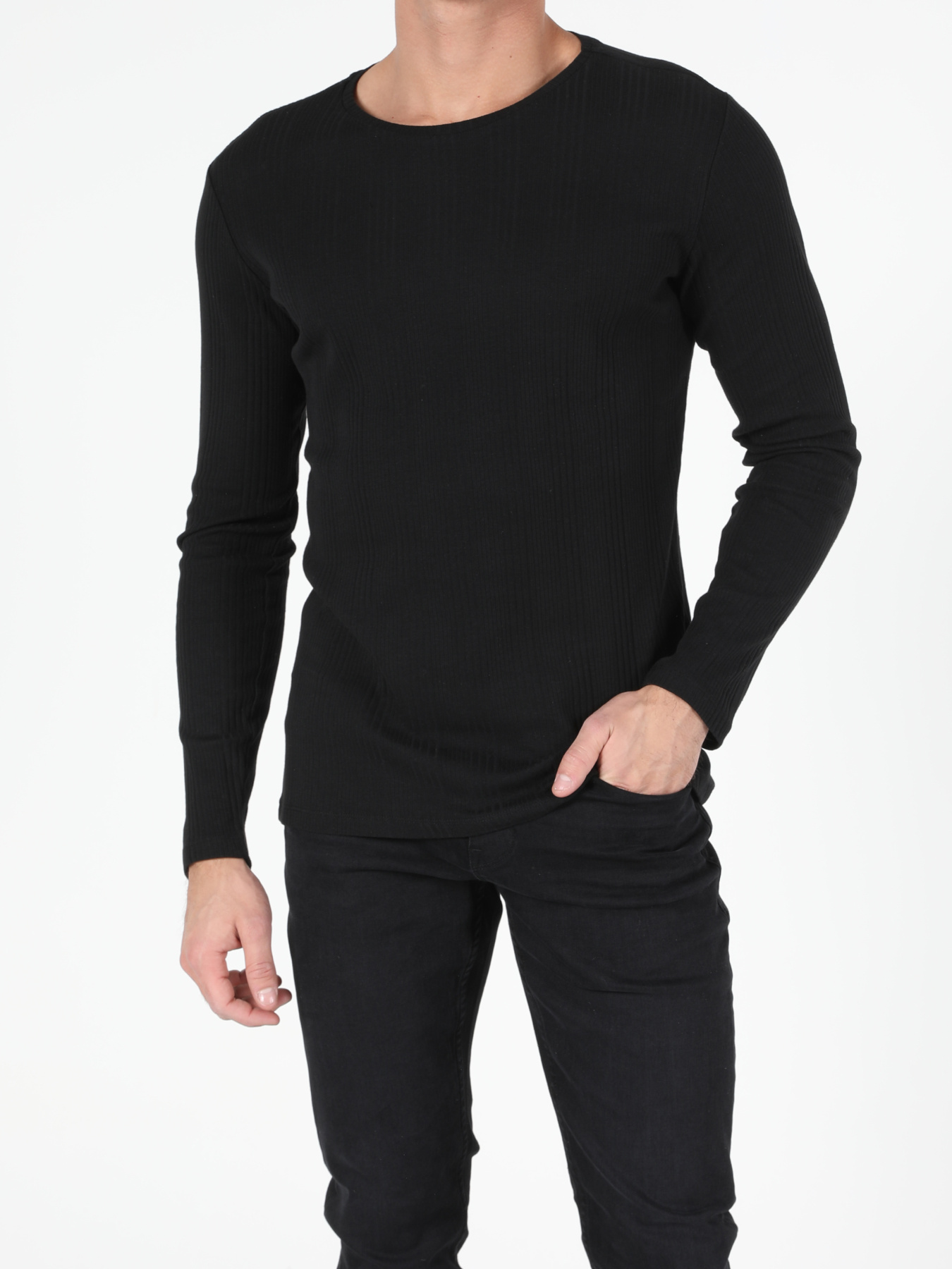 Худи и свитшоты Colin’s модель CL1050230_Q1.V1_BLK Фото
