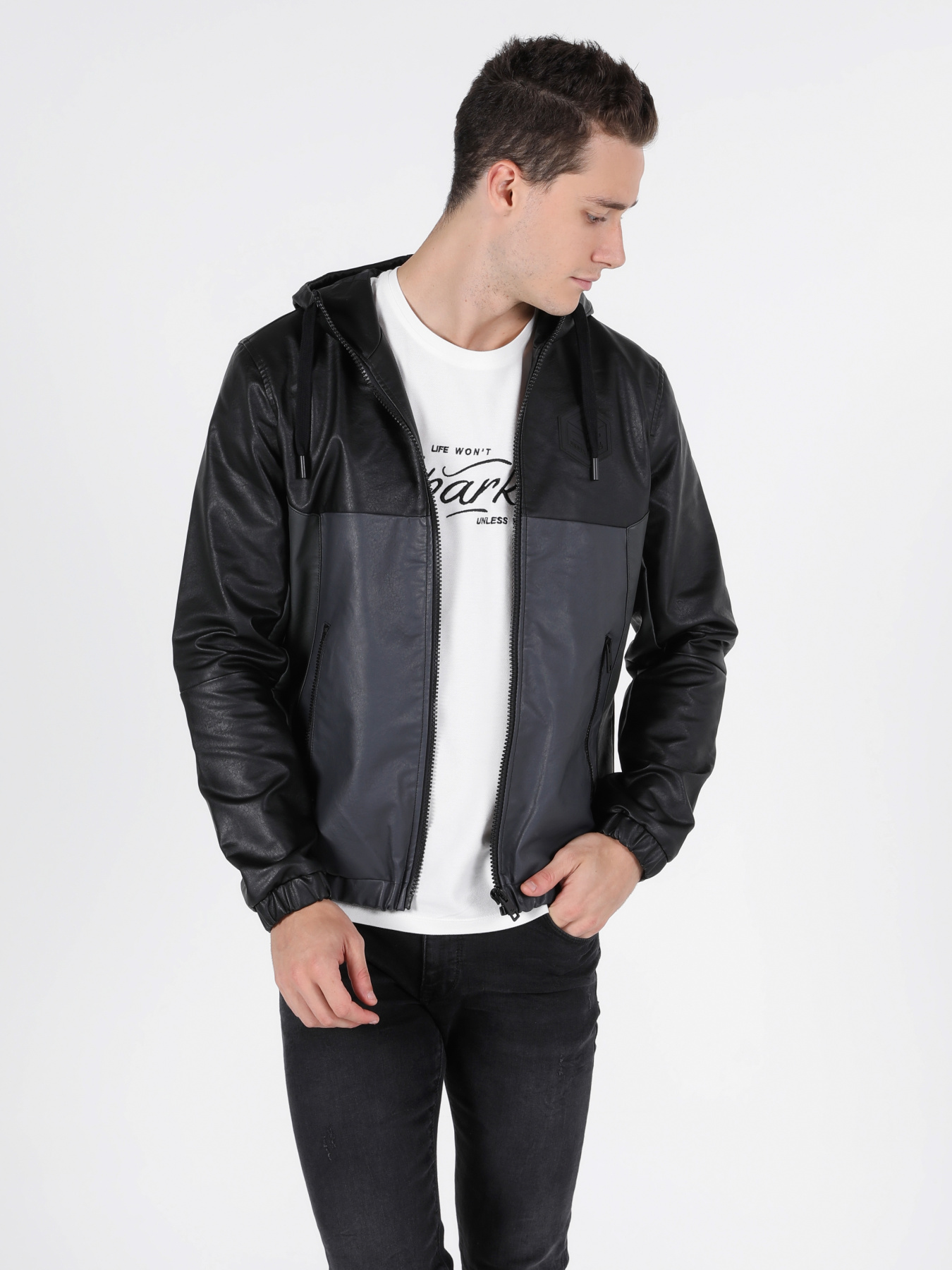 Куртки та дублянки Colin’s модель CL1050094_Q1.V1_BLK Фото