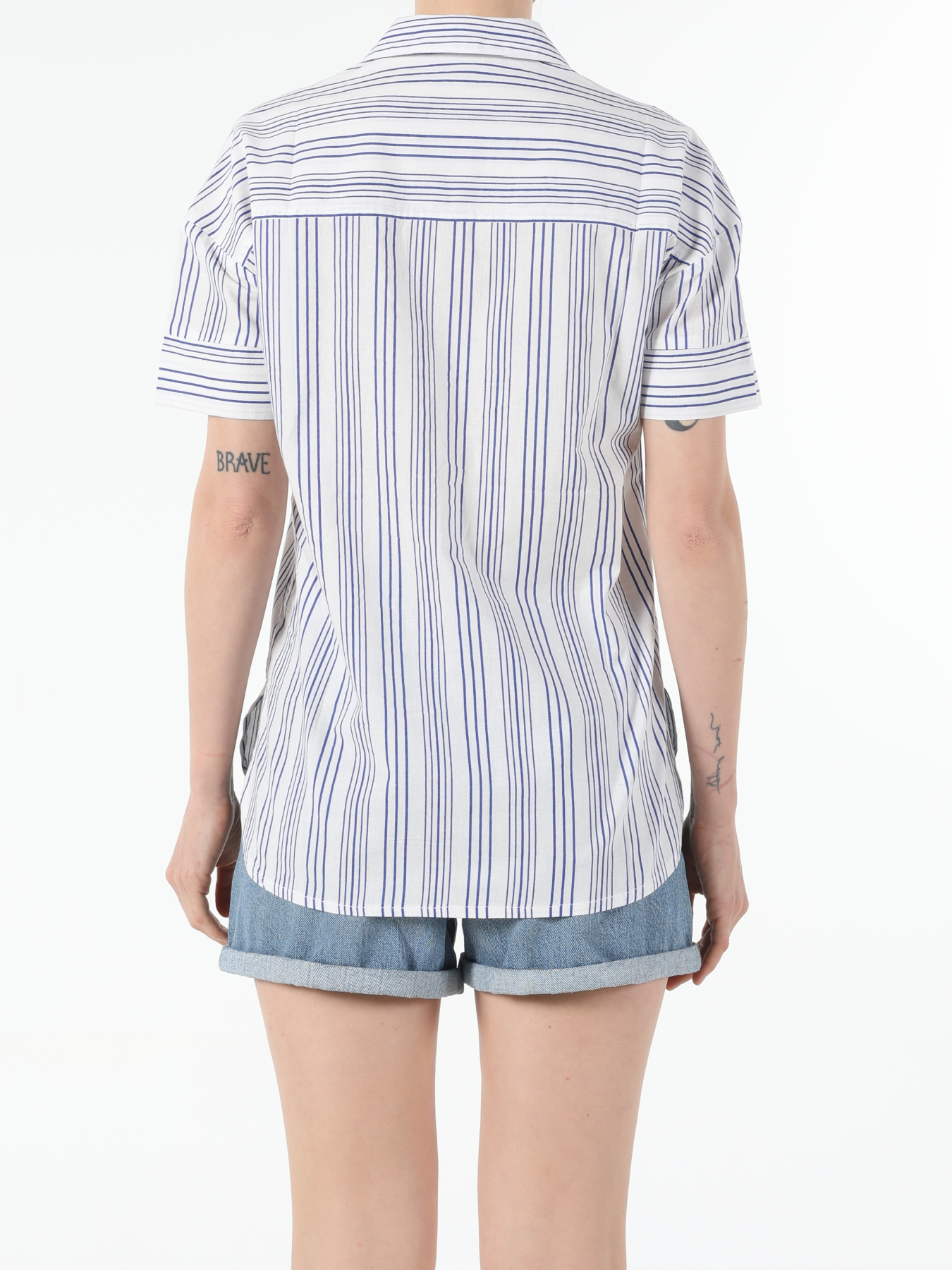 Сорочки Colin’s модель CL1054189_Q1.V1_WHT Фото