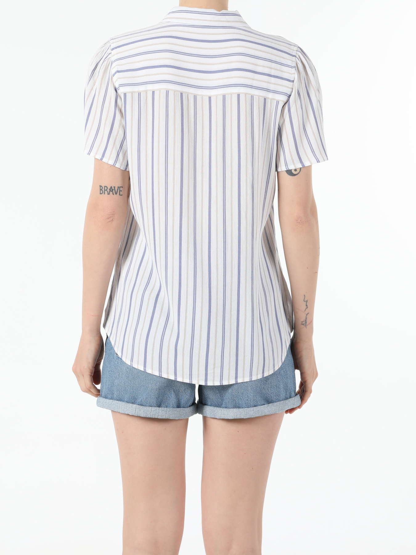 Сорочки Colin’s модель CL1054182_Q1.V1_WHT Фото