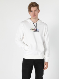 Худи и свитшоты Colin’s модель CL1055070_Q1.V1_WHT Фото