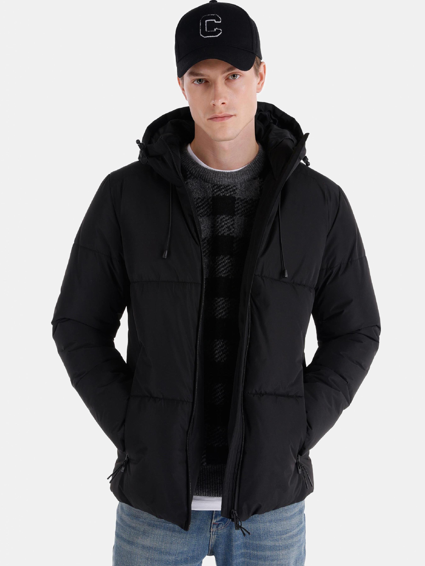 Куртки та дублянки Colin’s модель CL1055676_Q1.V1_BLK Фото
