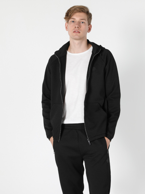 Худи и свитшоты Colin’s модель CL1055967_Q1.V1_BLK Фото