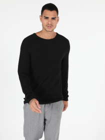 Худи и свитшоты Colin’s модель CL1050729_Q1.V1_BLK Фото