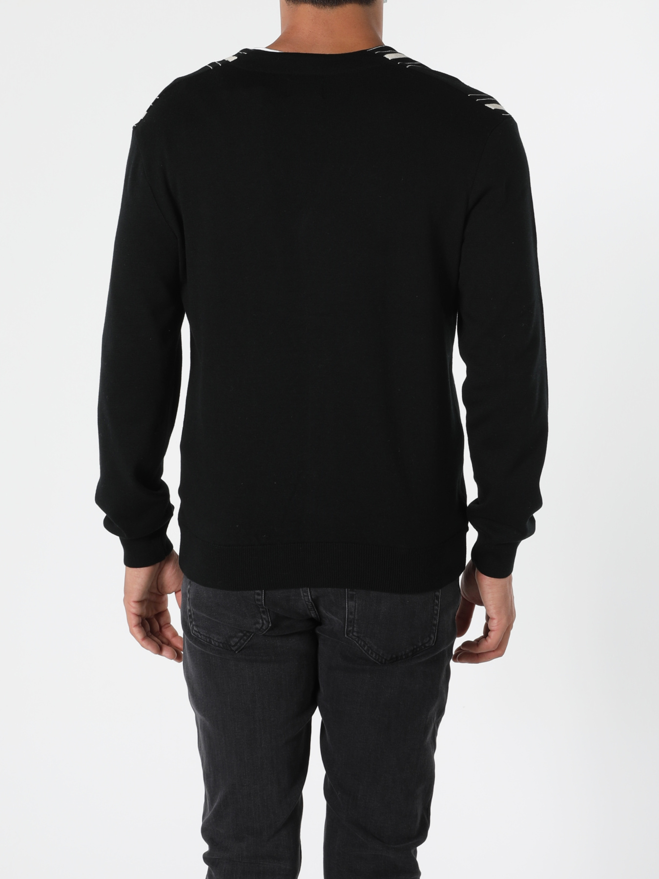 Худи и свитшоты Colin’s модель CL1054871_Q1.V1_BLK Фото