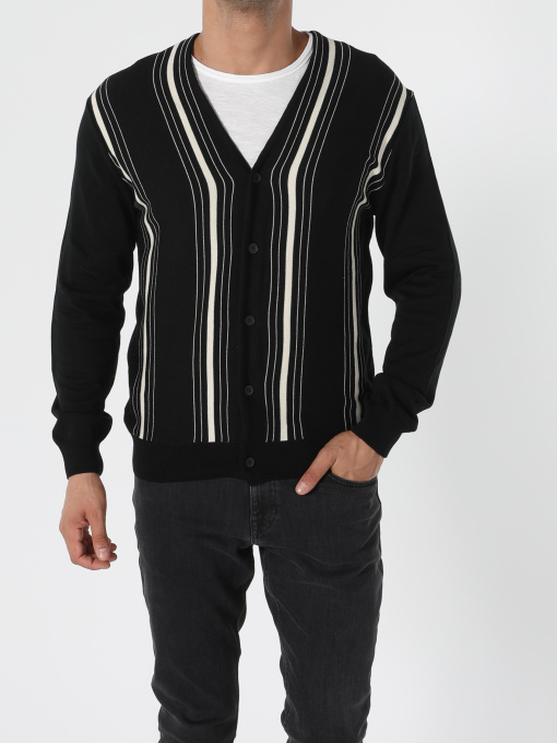 Худи и свитшоты Colin’s модель CL1054871_Q1.V1_BLK Фото
