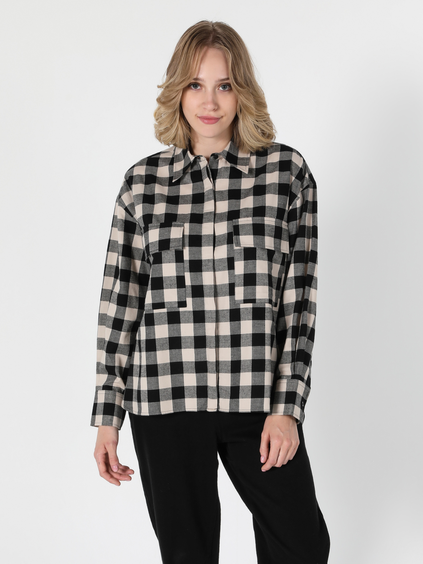 Сорочки Colin’s модель CL1055816_Q1.V1_BLK Фото