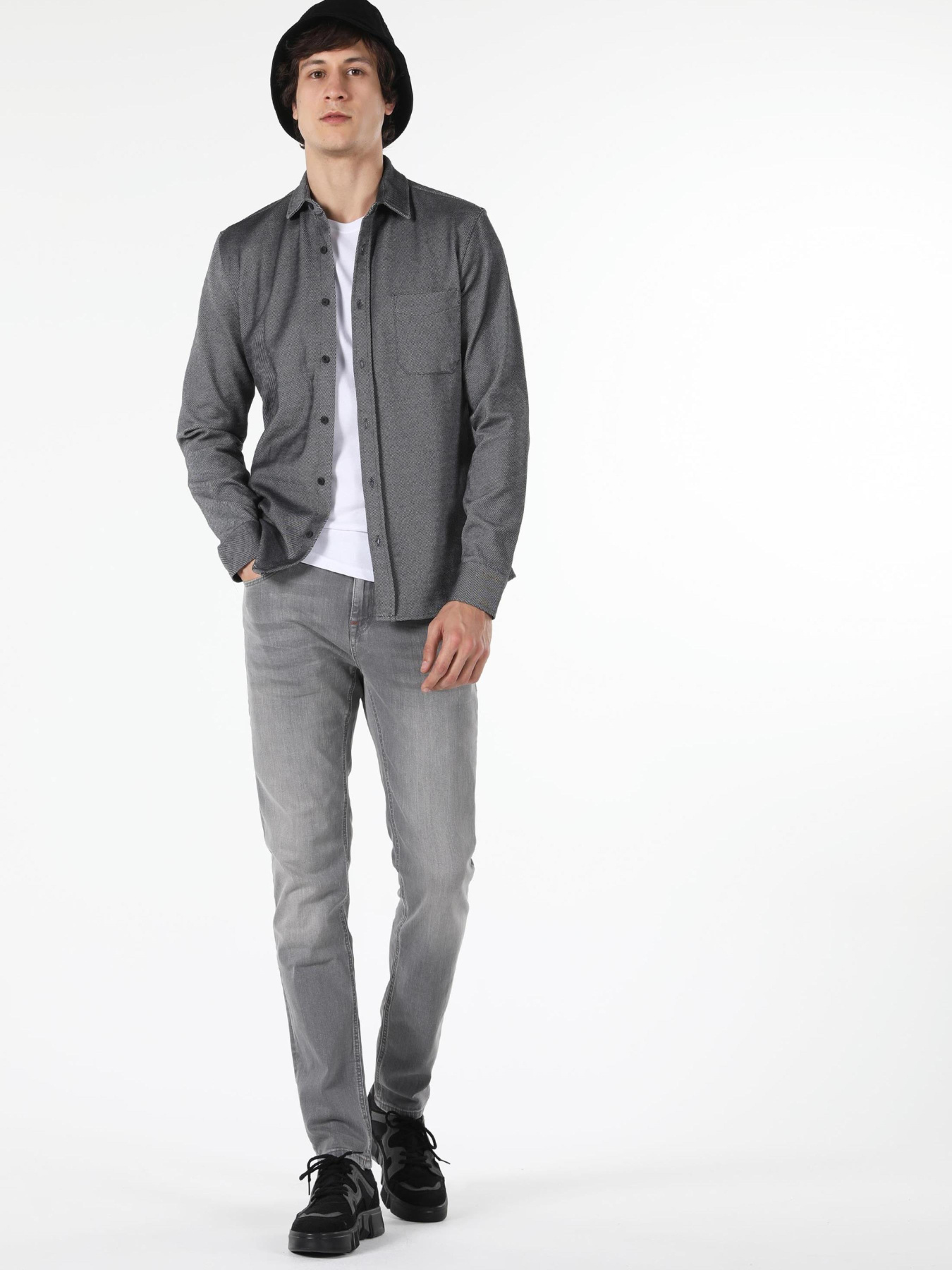 Сорочки Colin’s модель CL1057177_Q1.V1_BLK Фото