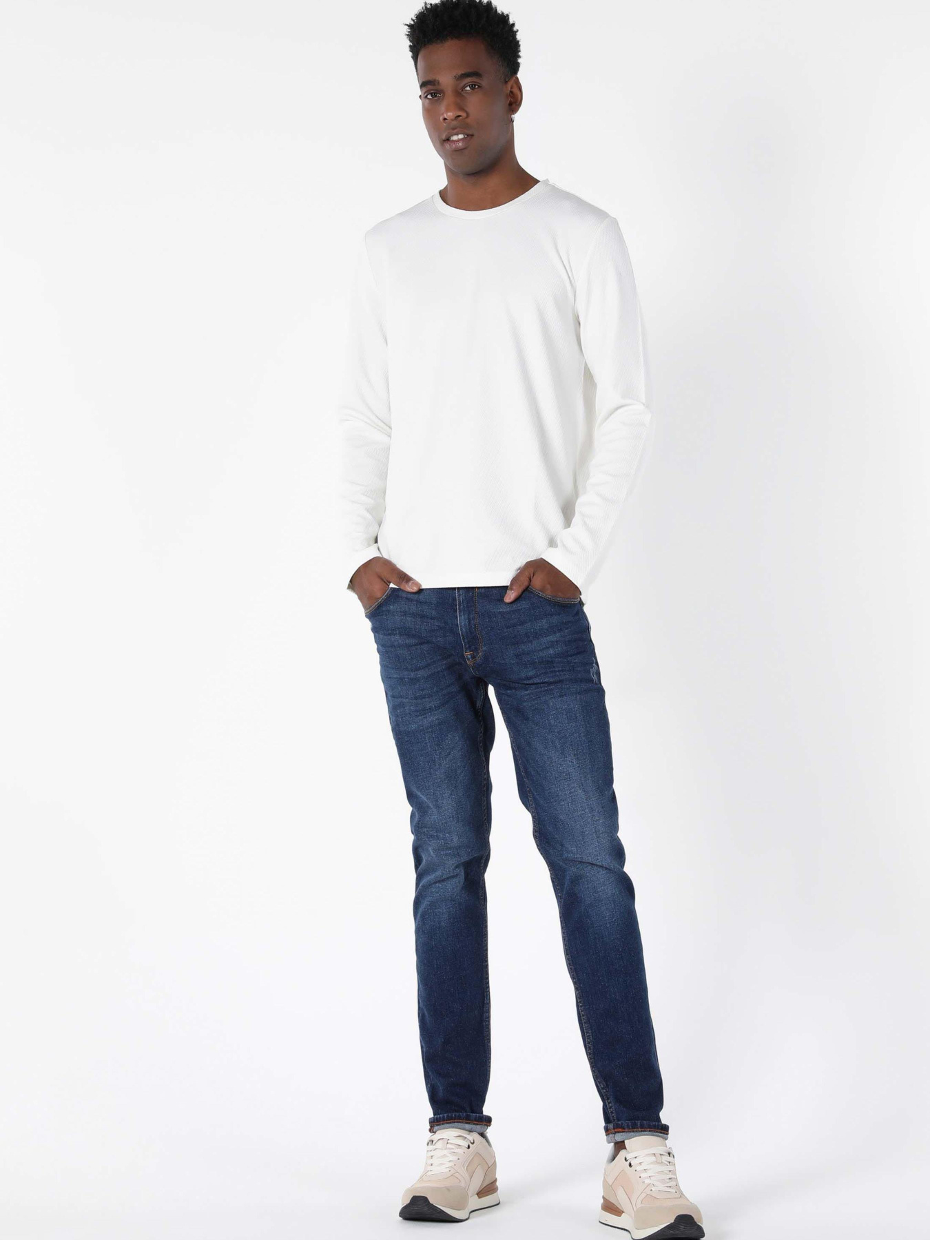 Худи и свитшоты Colin’s модель CL1054849_Q1.V1_WHT Фото