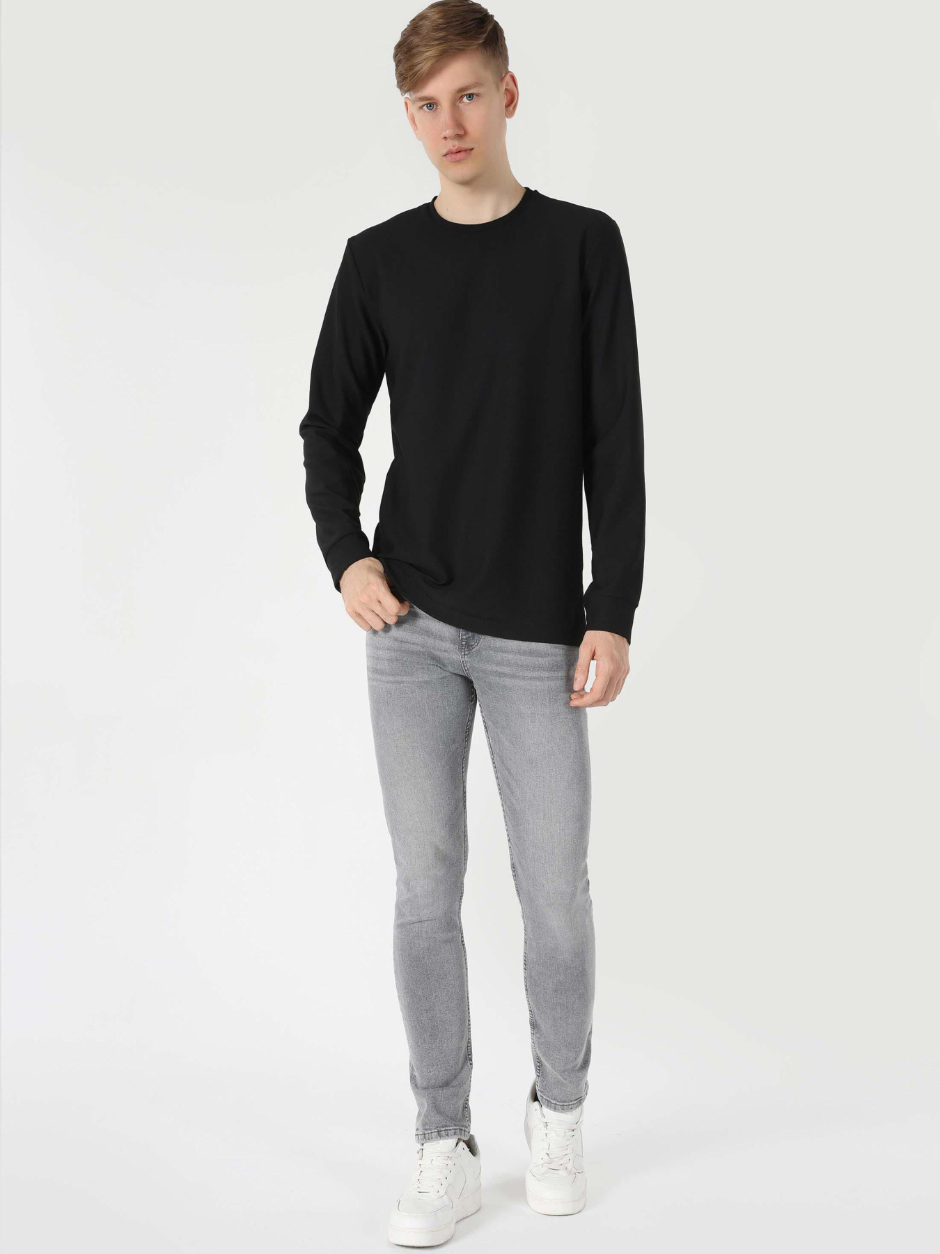 Худі та світшоти Colin’s модель CL1062460_Q1.V1_BLK Фото