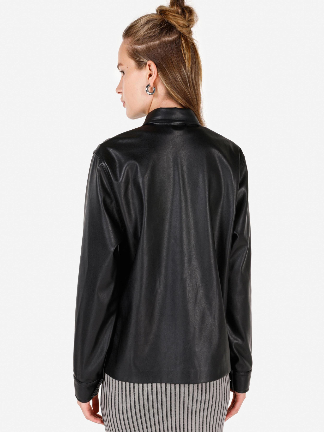 Куртки и дубленки Colin’s модель CL1071533_Q1.V1_BLK Фото