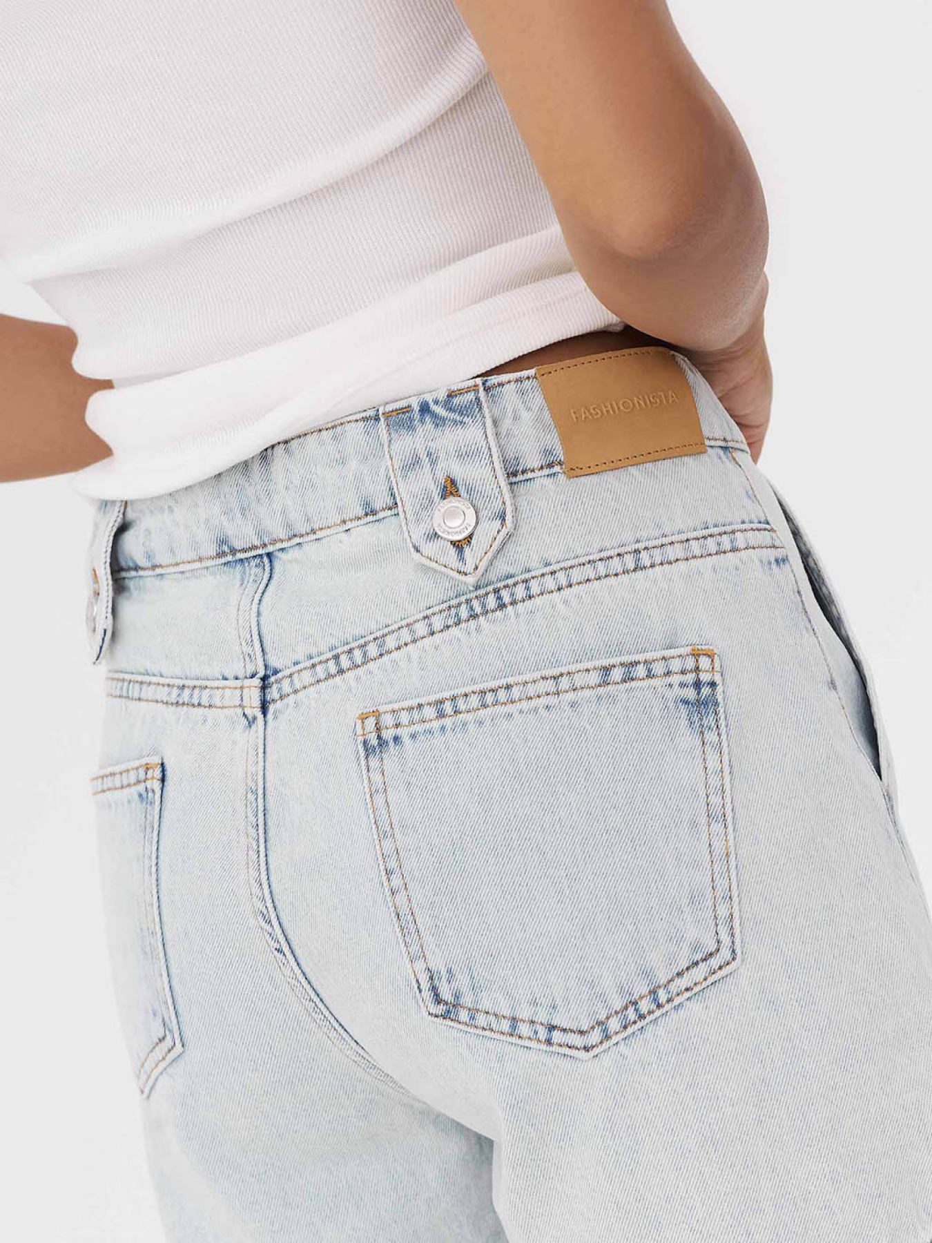 Шорти FASHIONISTA модель J5028 Фото