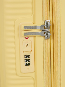 Дорожні сумки та валізи American Tourister модель 32G16001 Фото