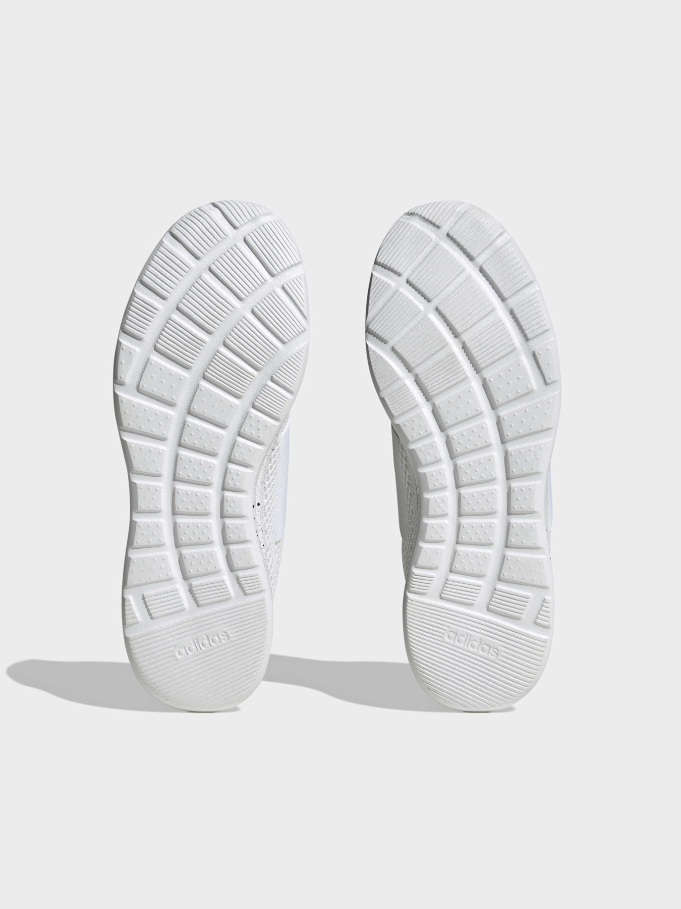 Кроссовки Adidas модель HR0349 Фото
