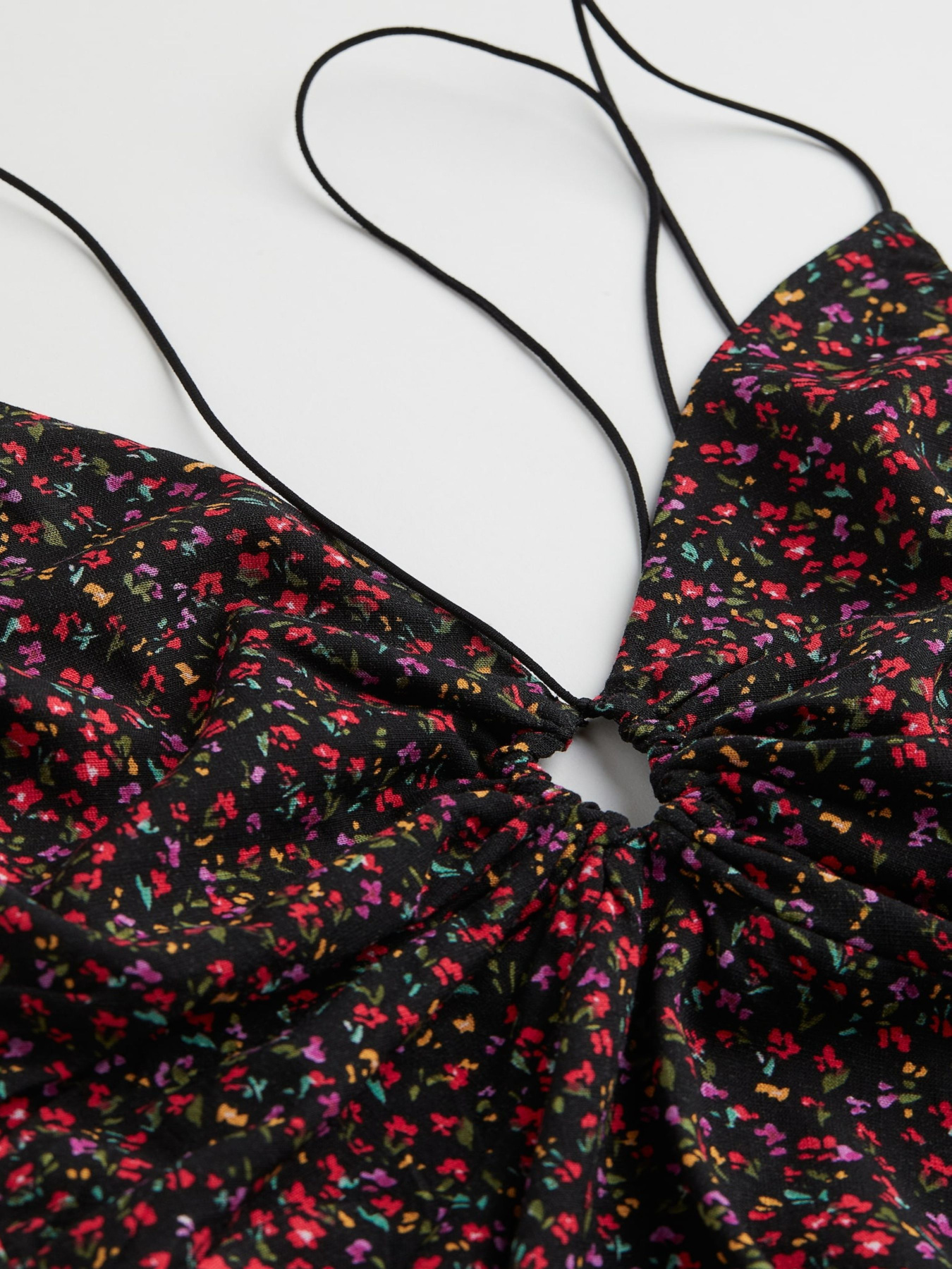 Платья H&M модель 75703 Фото