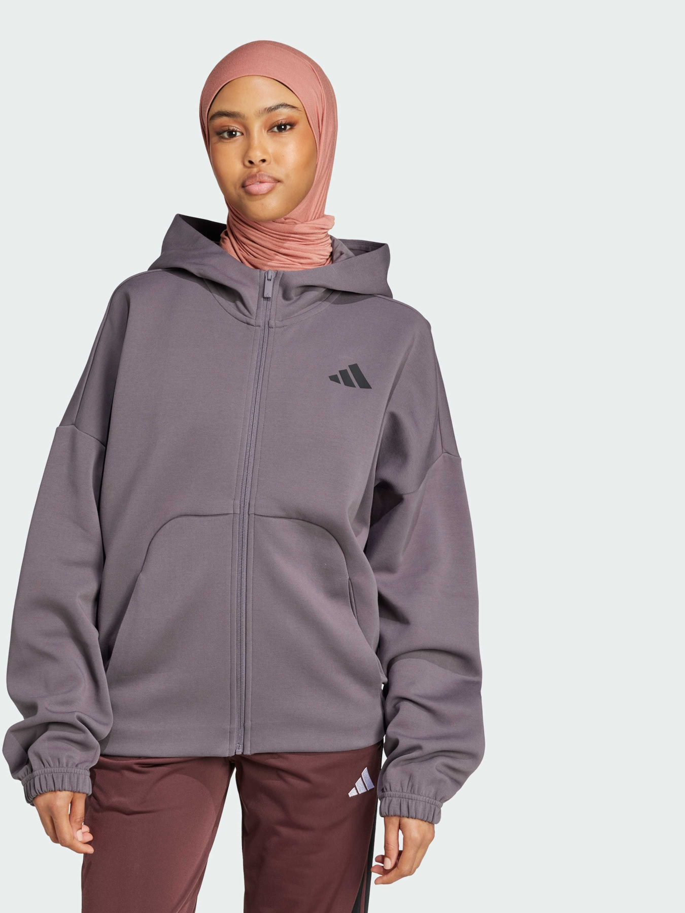 Худі та світшоти Adidas модель JE3995 Худі та світшоти Adidas модель JE3995 Фото