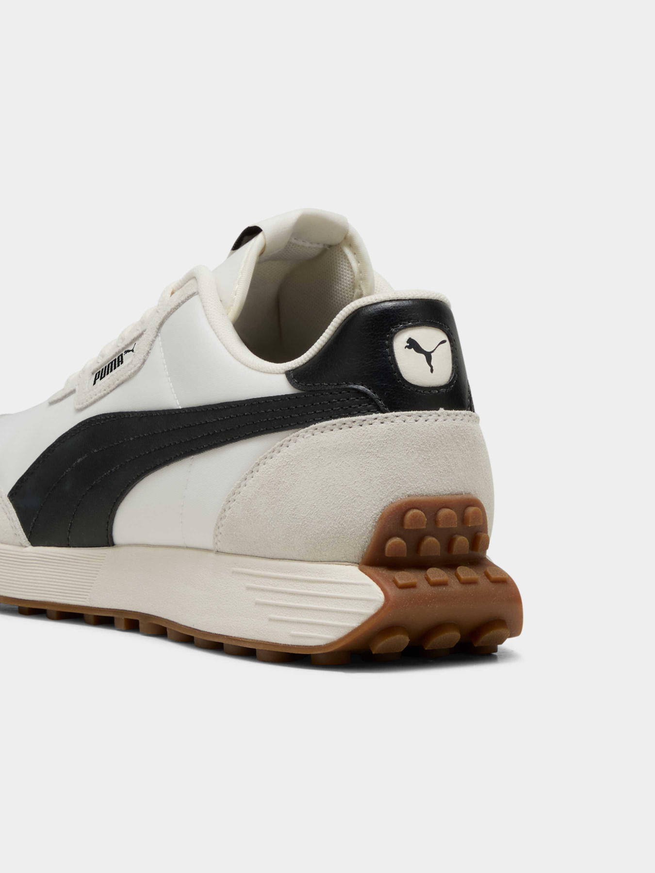Кросівки PUMA Runtamed Lugged Classic модель 401605 Кросівки PUMA Runtamed Lugged Classic модель 401605 Фото