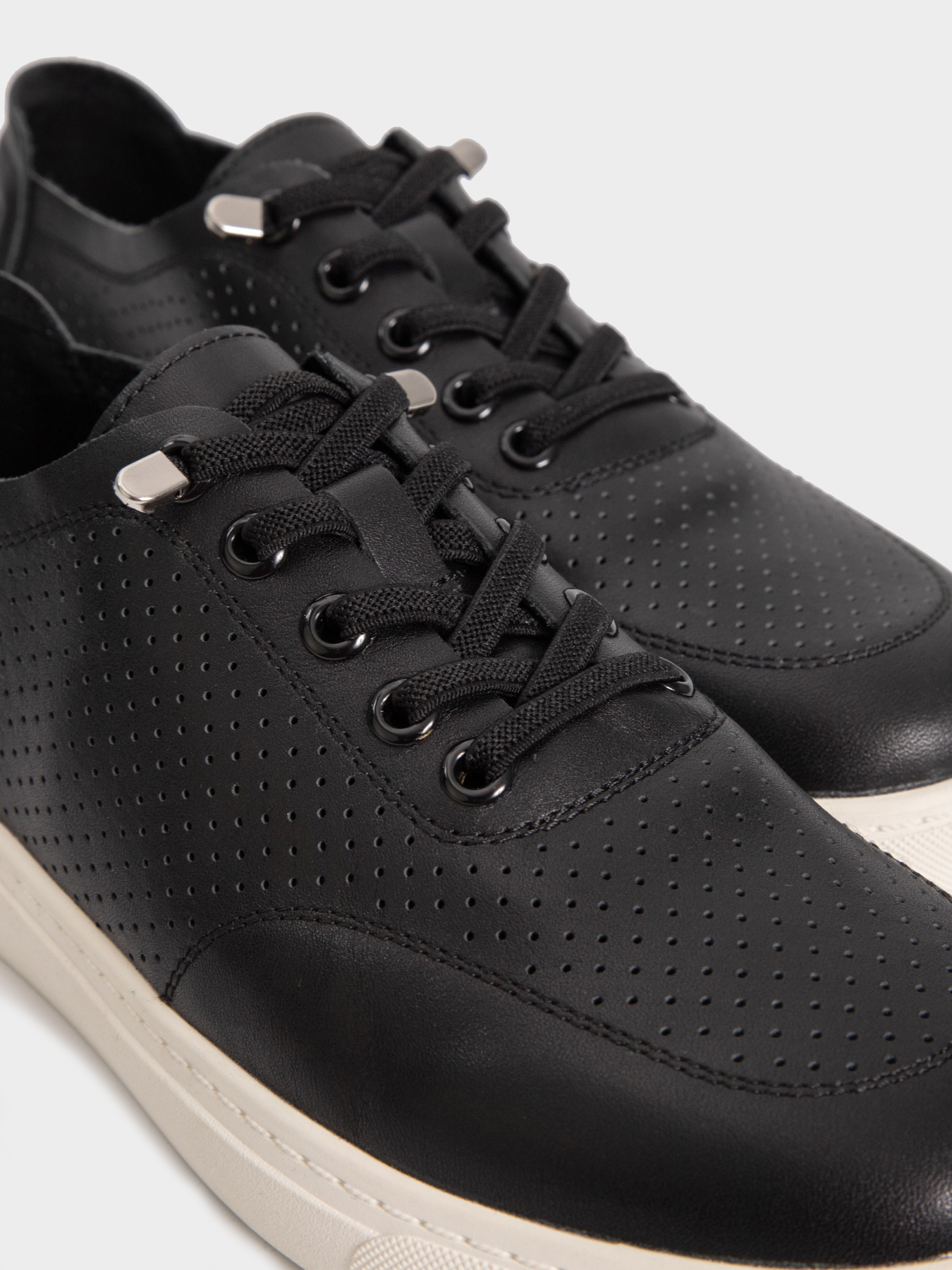 Кеди URBAN TRACE модель UT249-1W Фото
